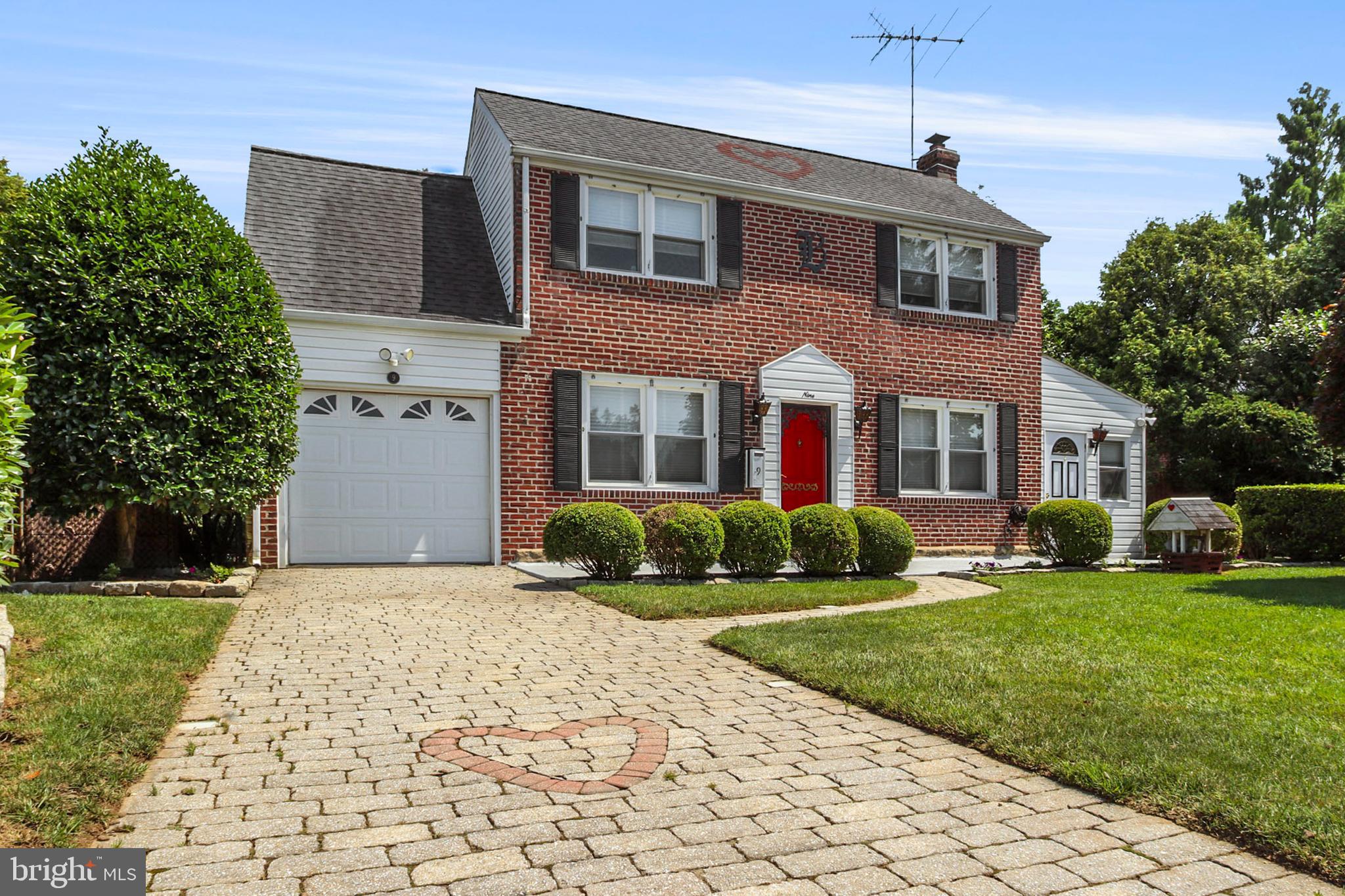 This is the one you have been looking for! Welcome to 9 Strathhaven dr, located in the highly sought after Marple-Newtown School district. This charming 2 bed one bath home has just received new high quality Sherwin-Williams paint on the interior, plus new carpet throughout the home. As you enter the home you are greeted with an abundance of natural light in the living room and dining area. The kitchen is equipped with a Kenmore stove, Kenmore micro wave and a Frigidaire refrigerator. Next to the kitchen could be a great area for an at home office. The room has a private entrance from the front of home plus access to the fenced in back yard and patio.
On the second floor, the primary bedroom offers plenty of natural light, a large closet or what could be used as a small office. It also includes a second closet with racks to hang clothing. The second bedroom is also located on the second floor. This room offers a closet and plenty of natural light. In the hallway there is a linen closet for easy access outside the bathroom.
The back yard is fully fenced in with an additional fenced in area for pets. There is also access to the garage near the patio and shed. The garage has a sizable work area with room for one car. This property is conveniently located with close access to 476, near by septa bus routes and numerous schools and restaurants.