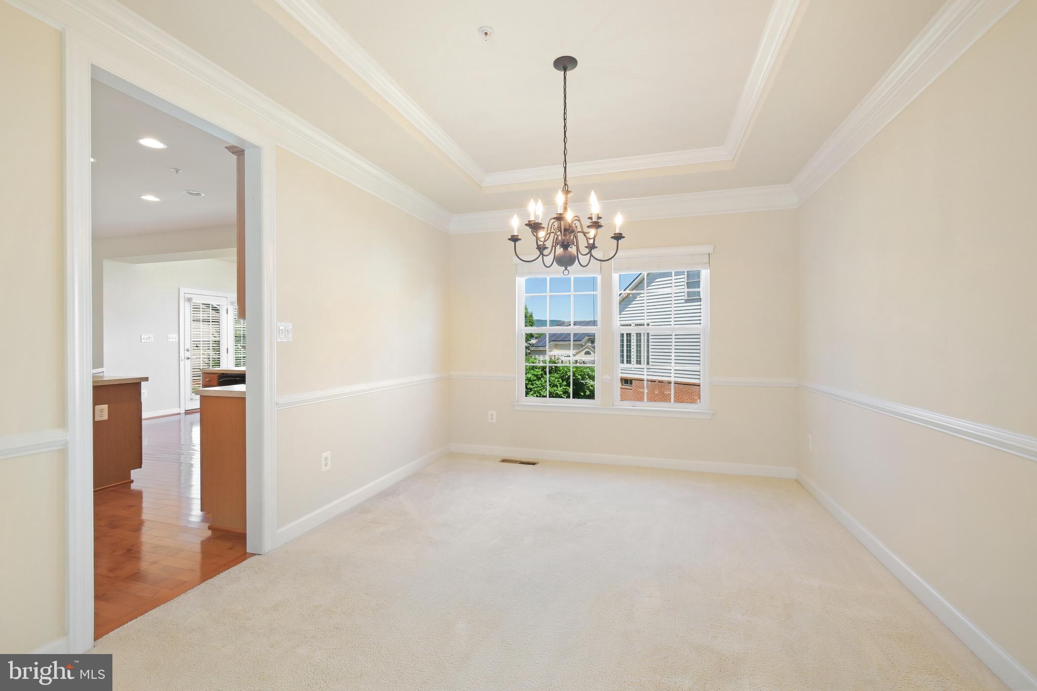 ADAMSTOWN COMMONS - Residential Lease