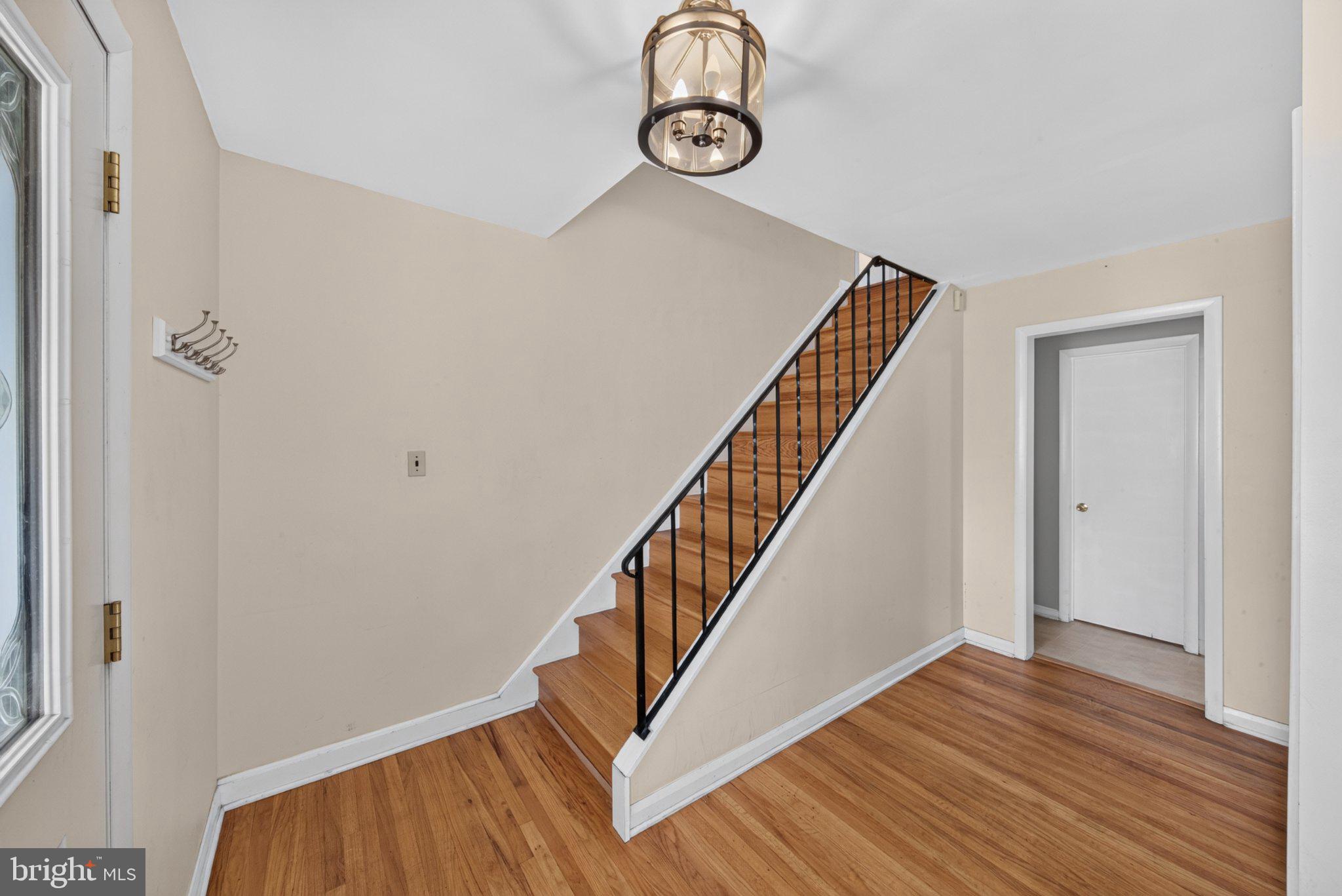2507 RAVEN ROAD