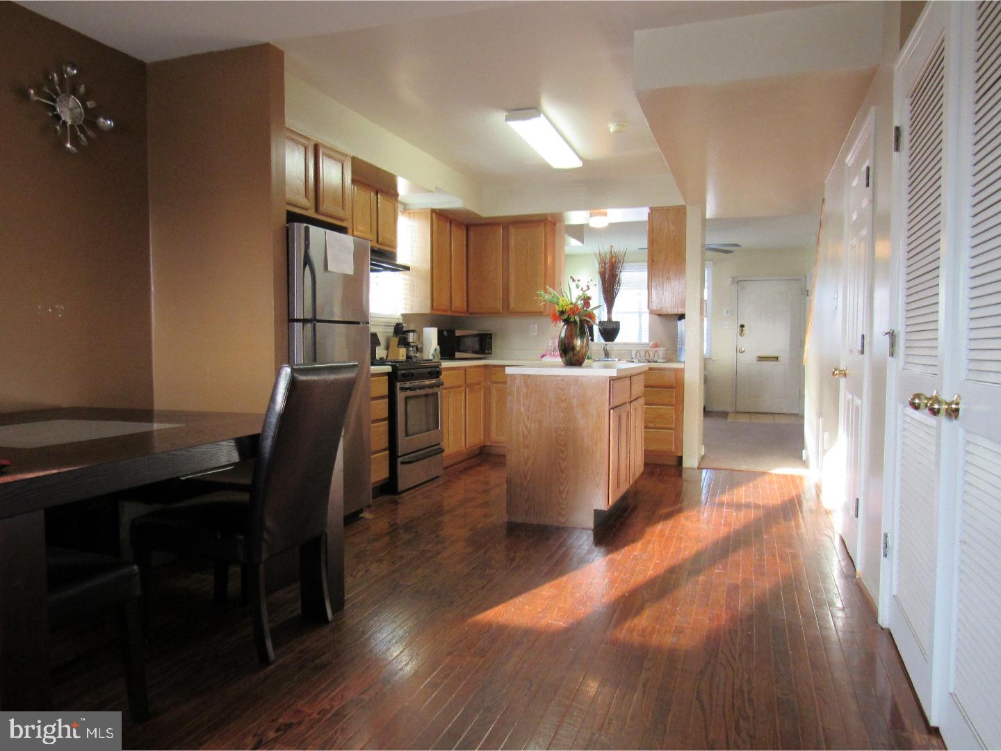 FRANKFORD - Residential
