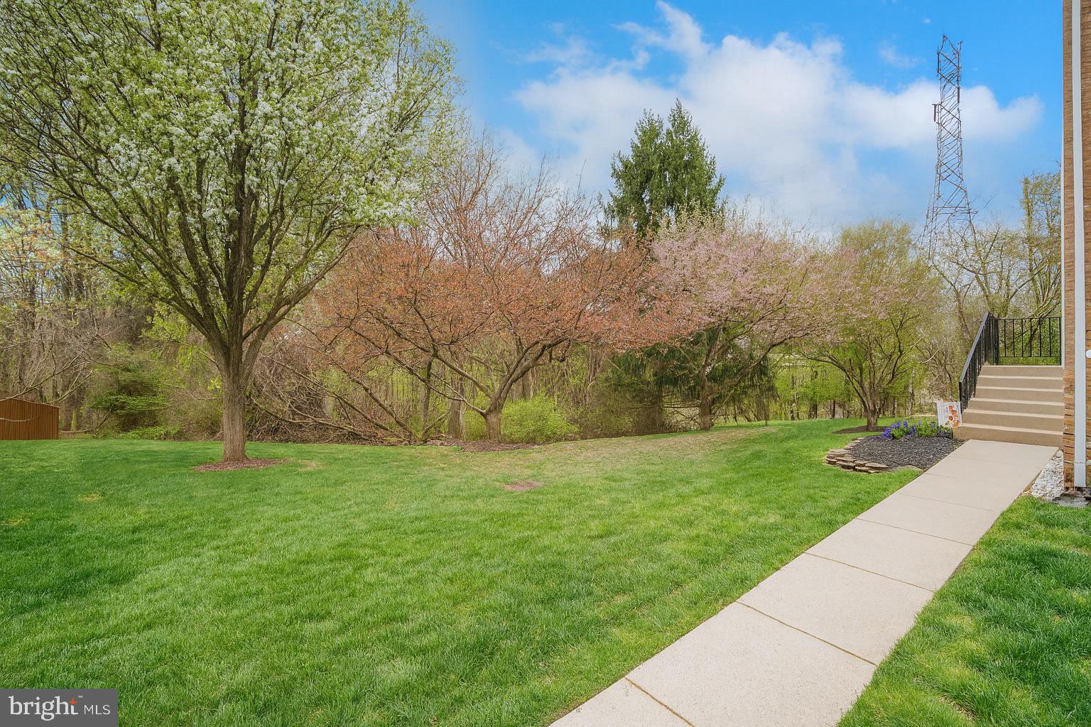 6258 WALKERS CROFT WAY