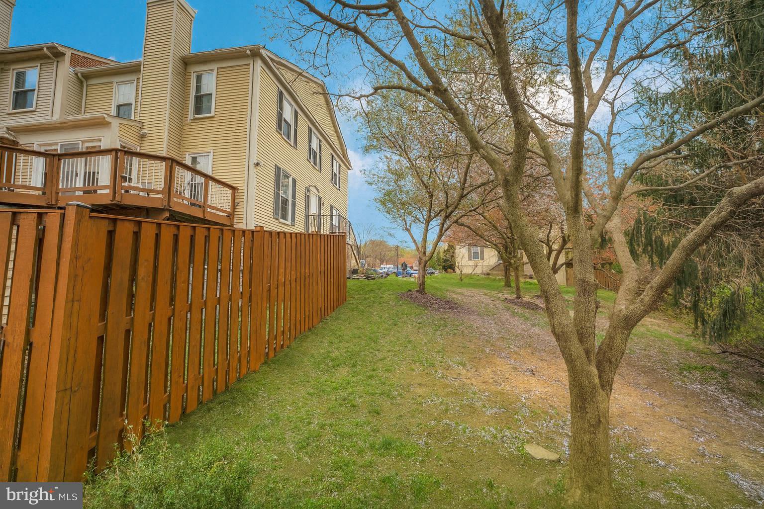 6258 WALKERS CROFT WAY