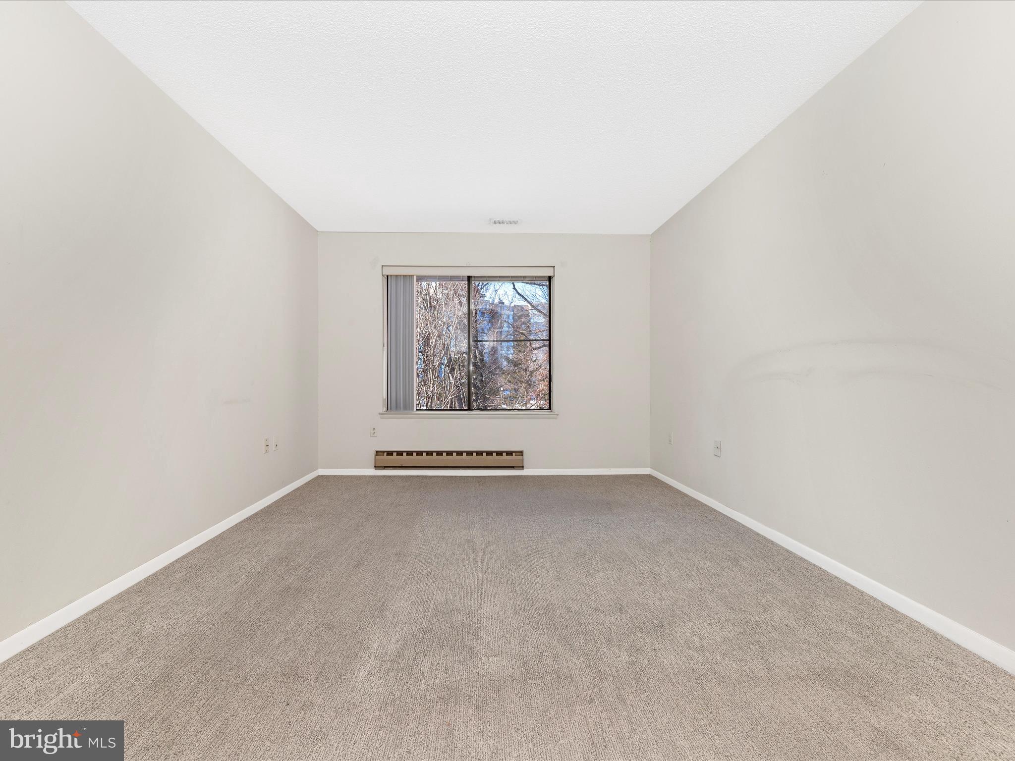 LEISURE WORLD - Residential