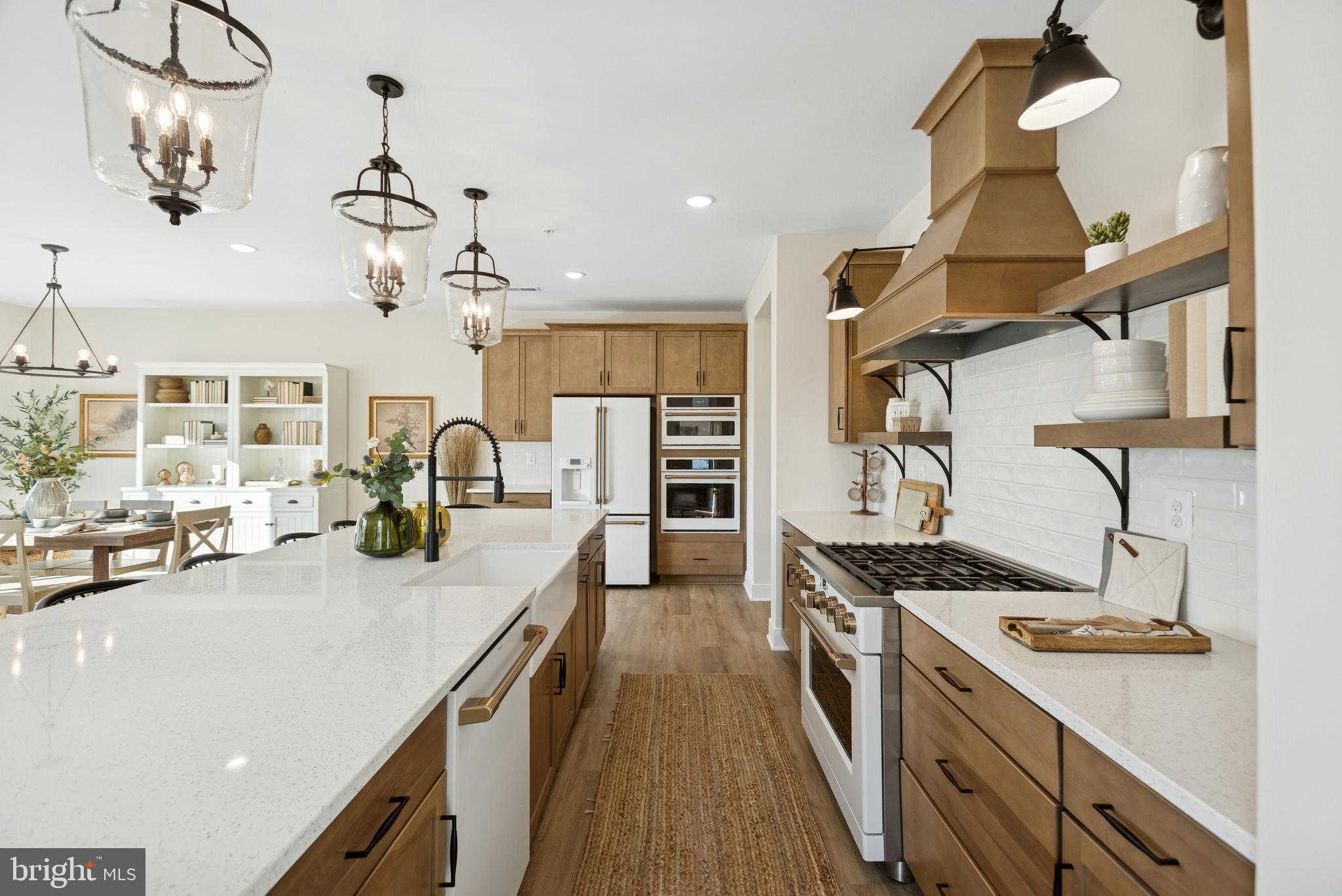 MAGNOLIA HILL - Residential