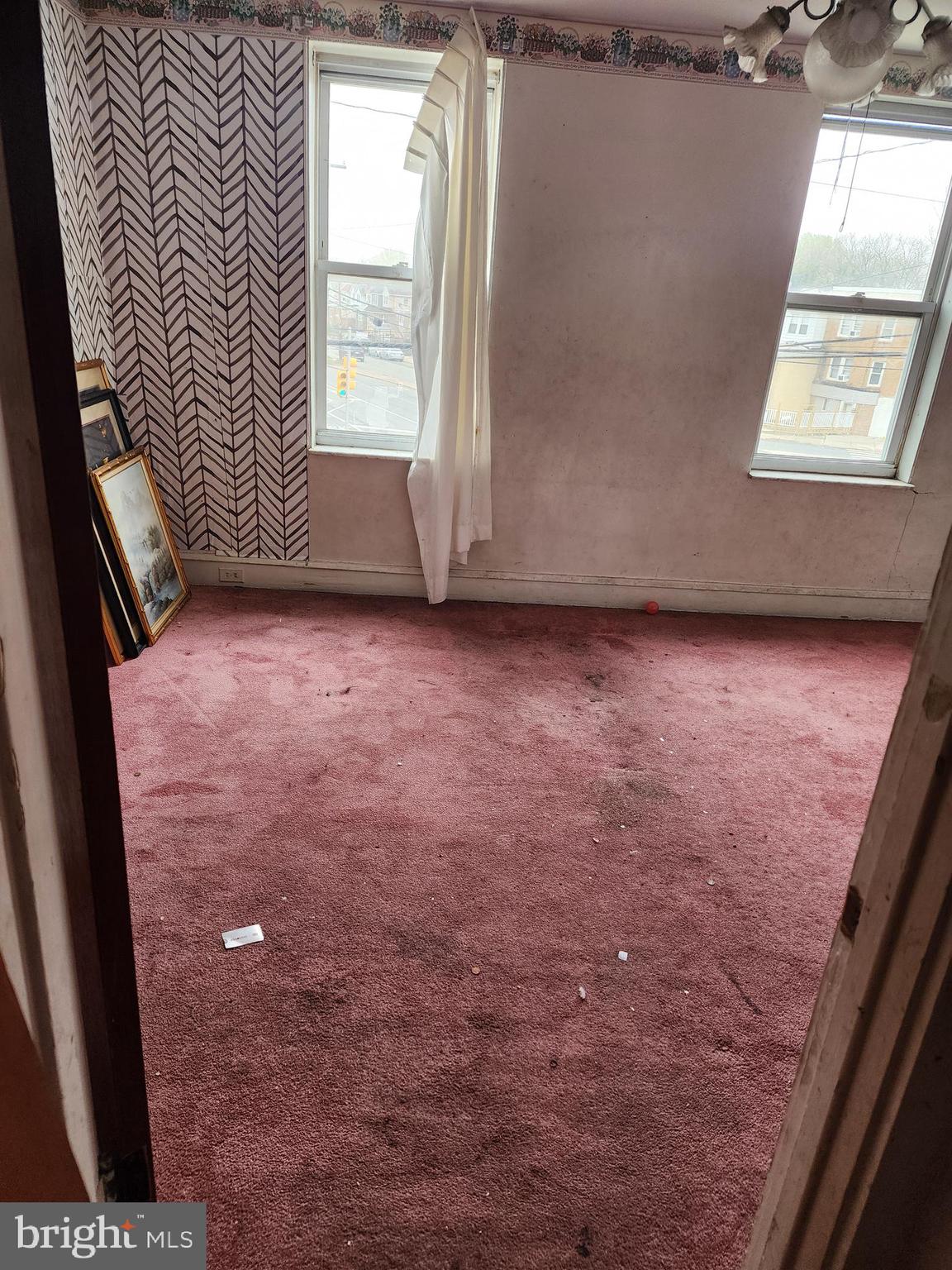 PHILADELPHIA (SOUTHWEST) - Residential