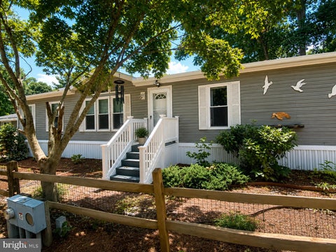 Mobile Home For Sale - 32937 Edgewater Cove #2845<br/> LONG NECK, DE 19966