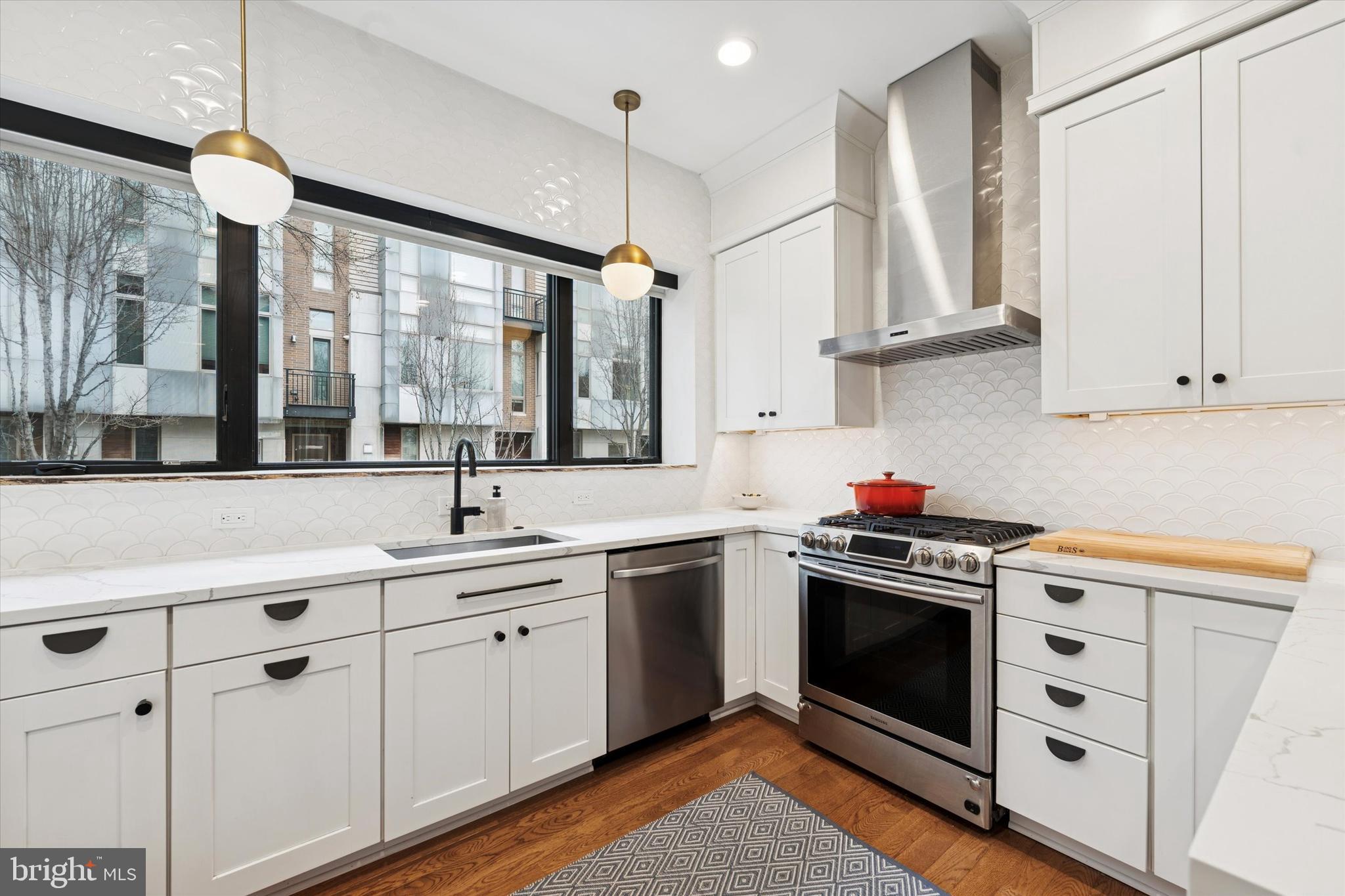 RITTENHOUSE SQUARE - Residential