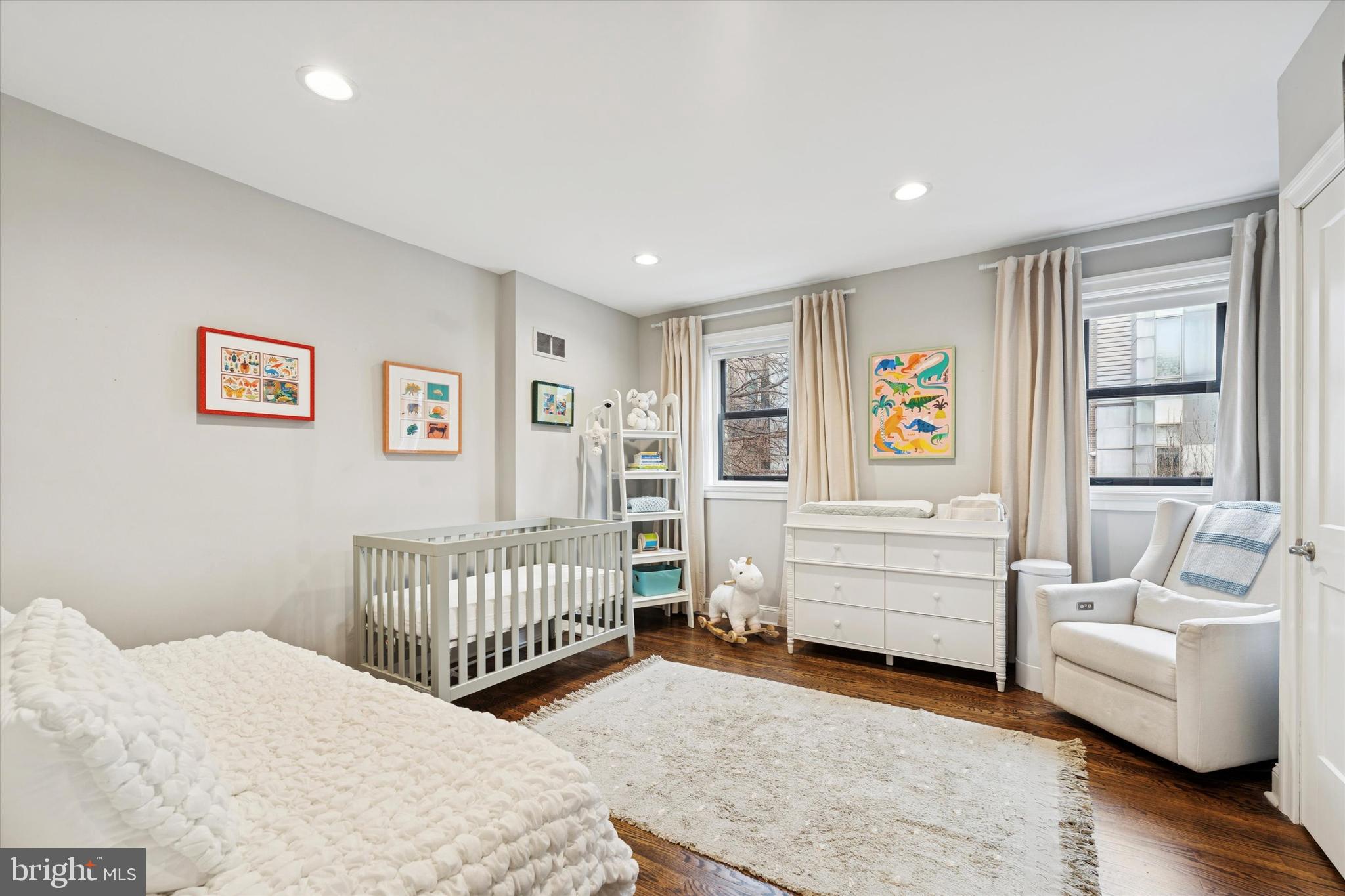 RITTENHOUSE SQUARE - Residential