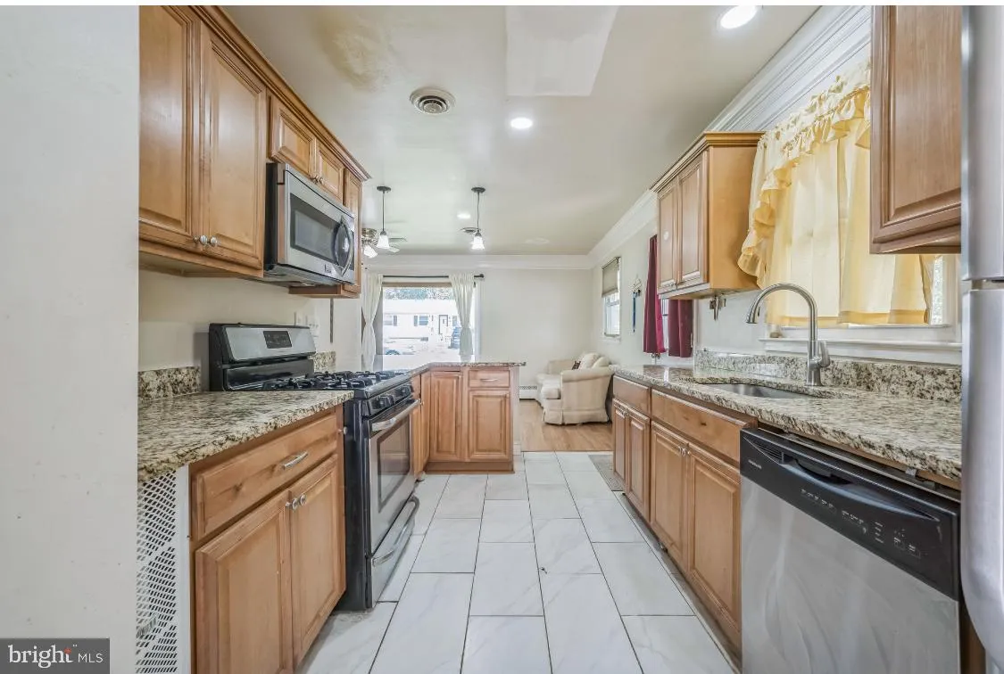 Woodbridge, Virginia 22191, United States, 3 Bedrooms Bedrooms, ,2 BathroomsBathrooms,Residential,Coming Soon,114737