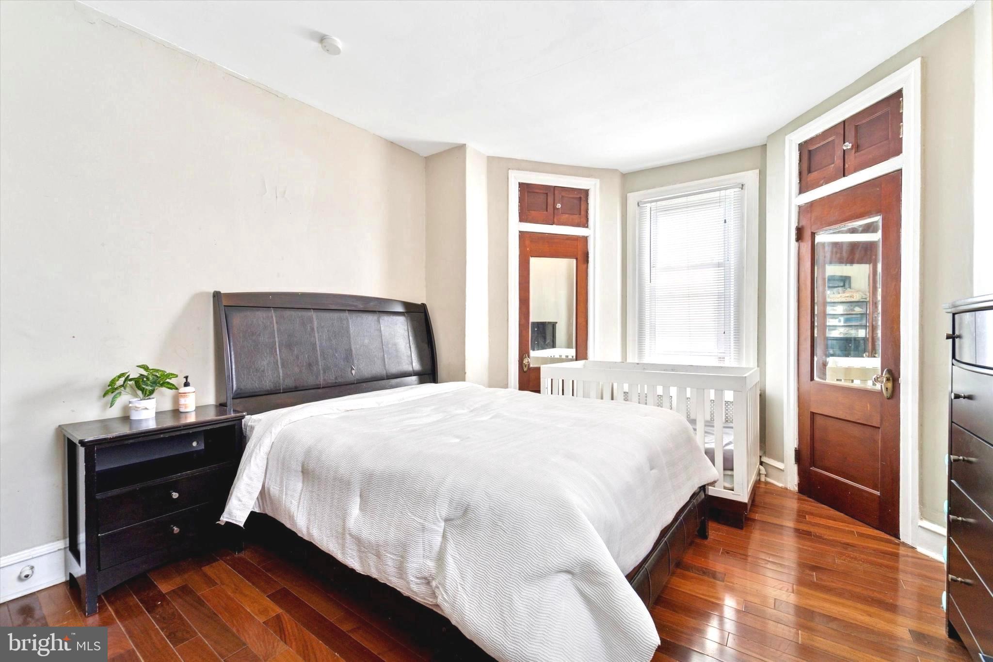 PHILADELPHIA - Residential