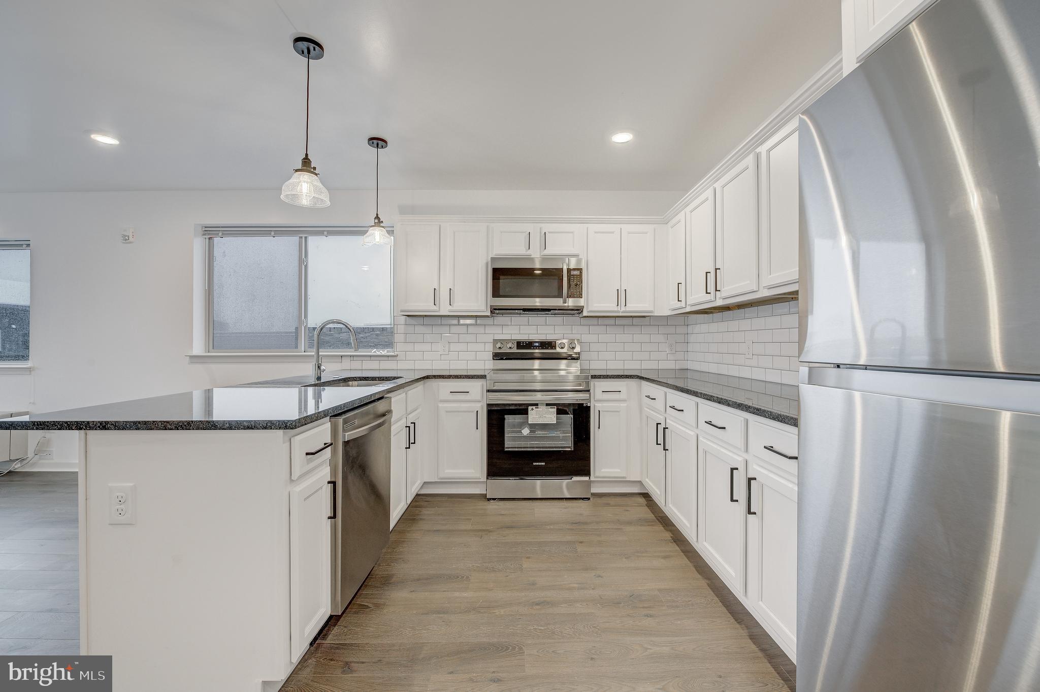 ROXBOROUGH - Residential Lease