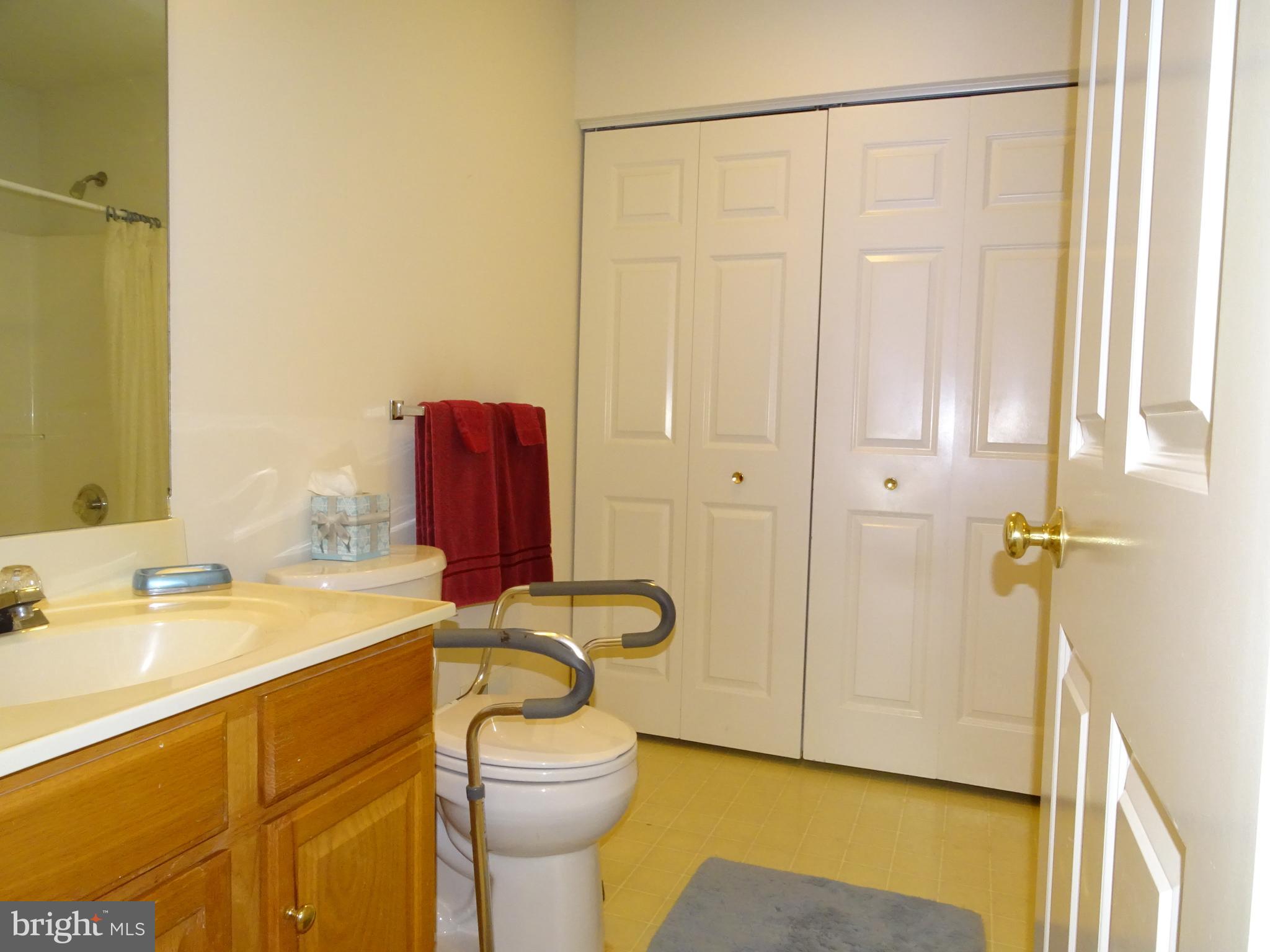 BROOKSTONE - Residential