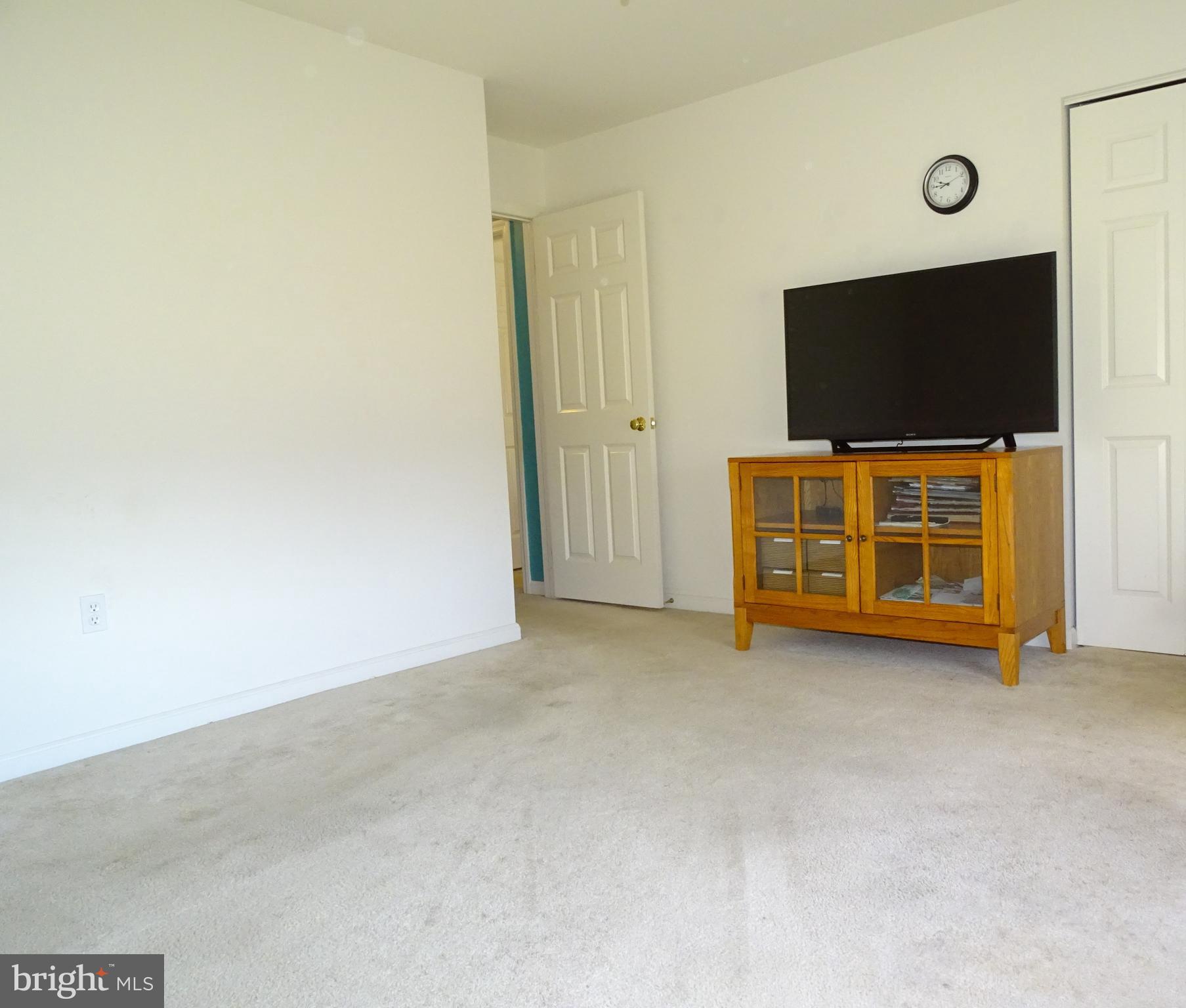 BROOKSTONE - Residential