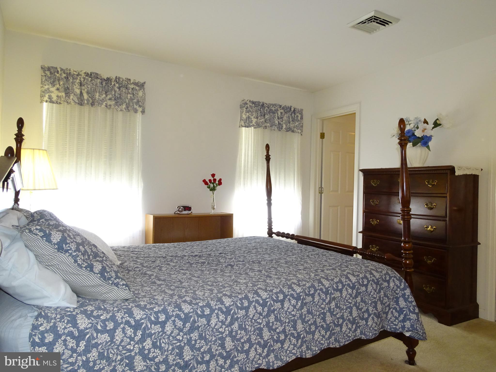 BROOKSTONE - Residential