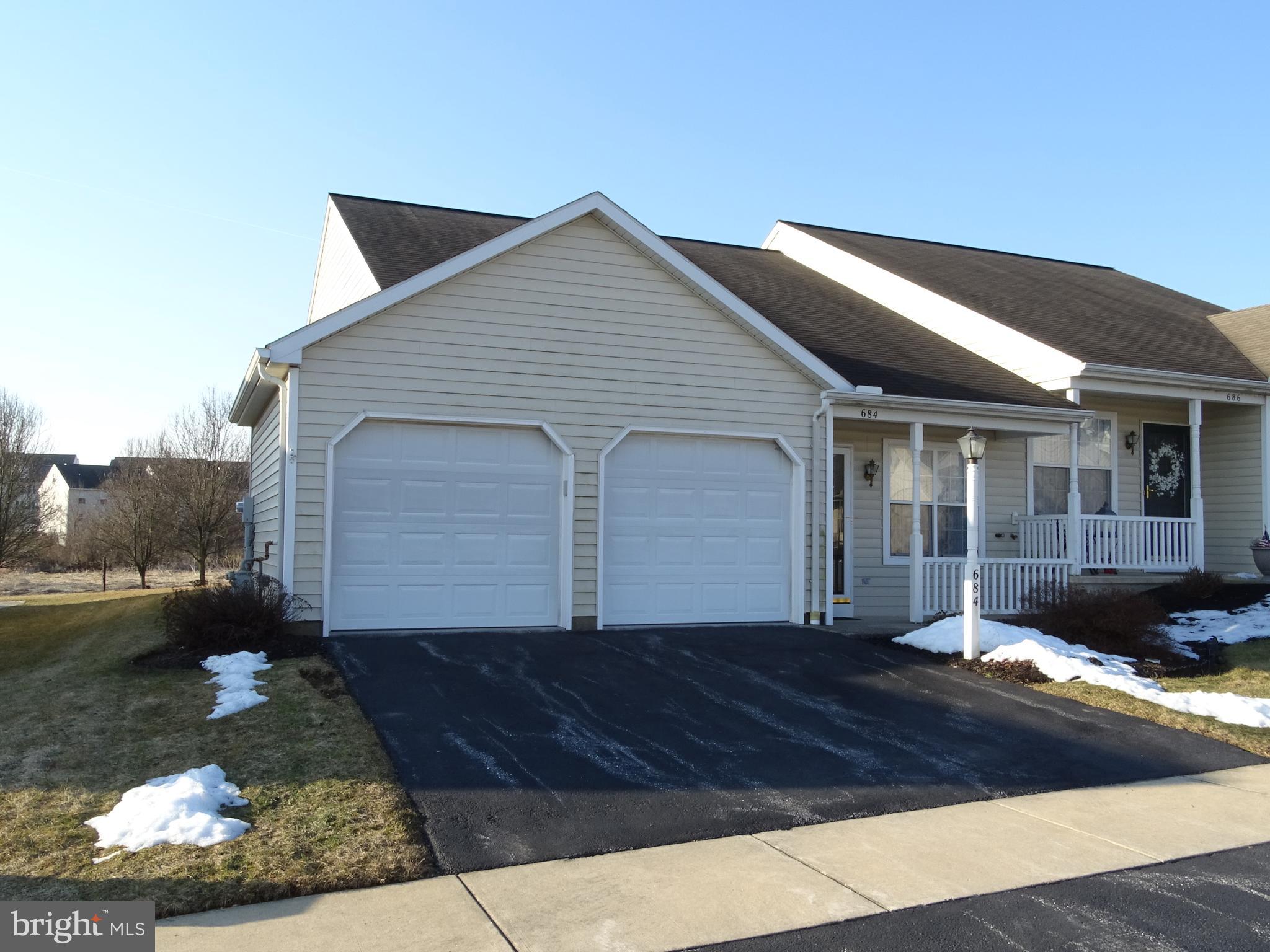 BROOKSTONE - Residential