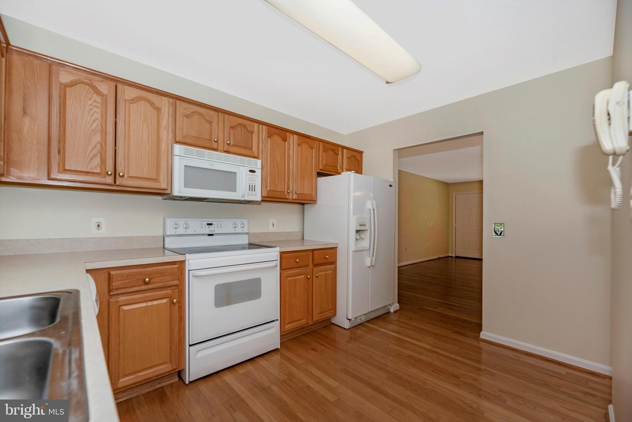 WILDWOOD PARK - Residential Lease