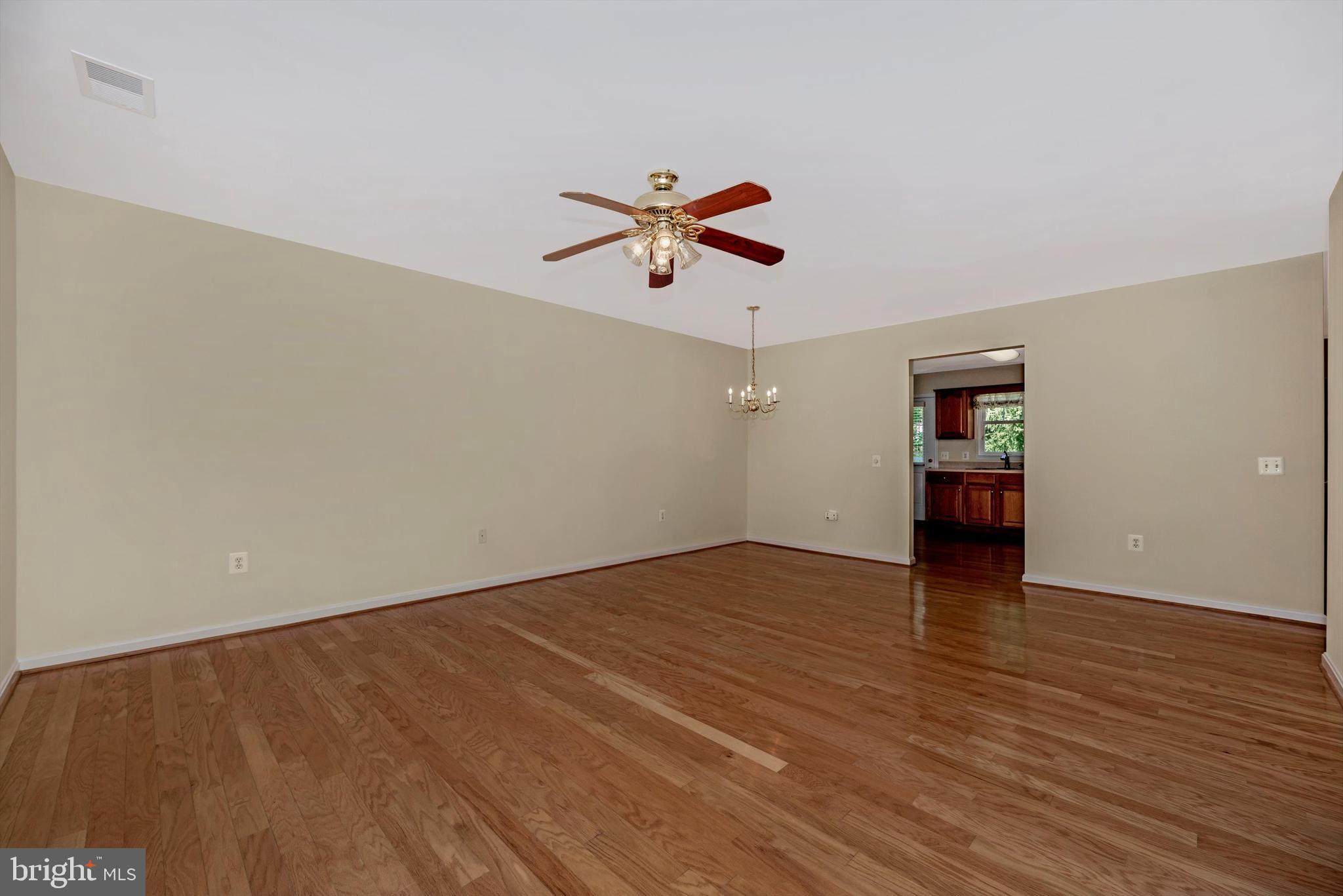 WILDWOOD PARK - Residential Lease