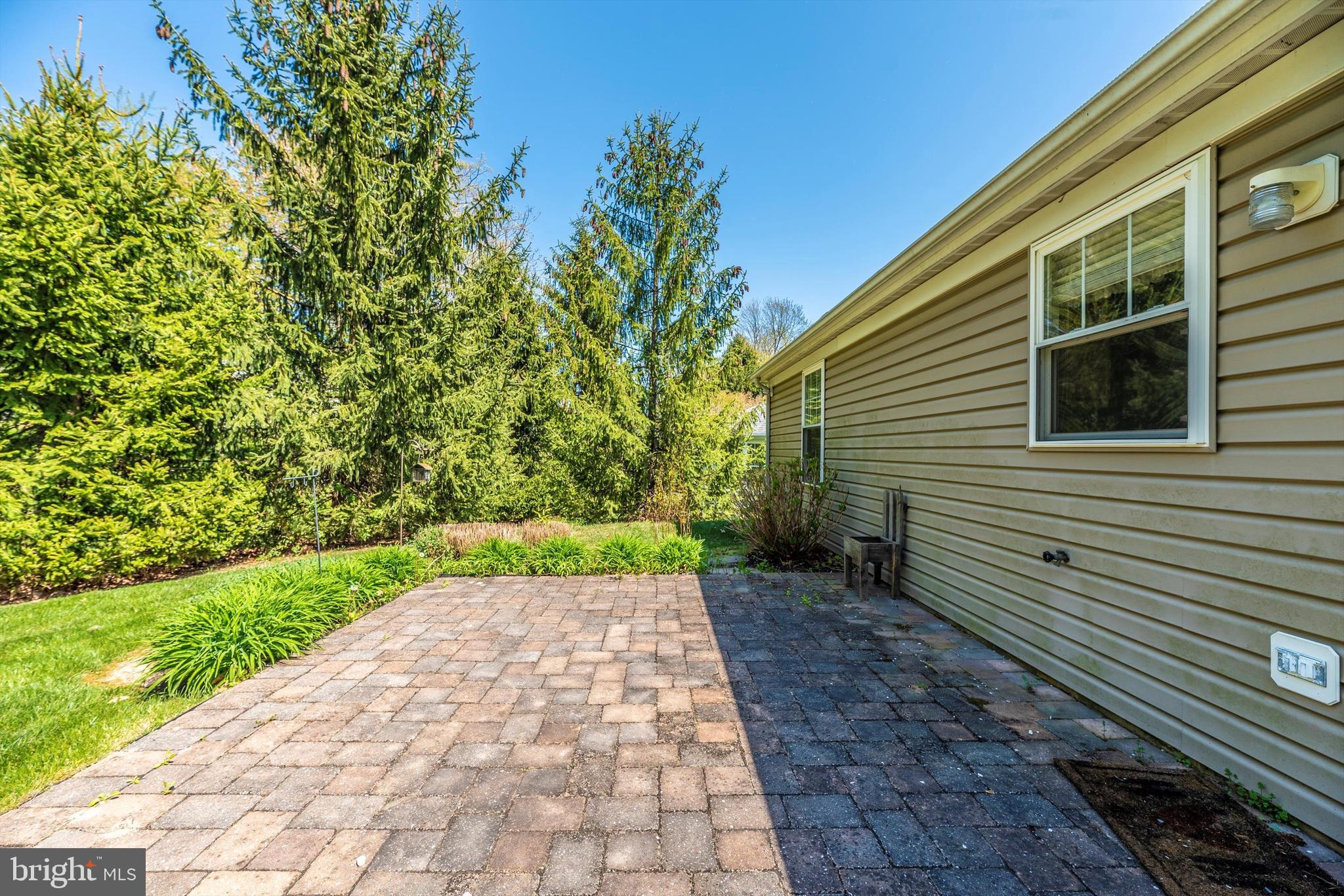 WILDWOOD PARK - Residential Lease