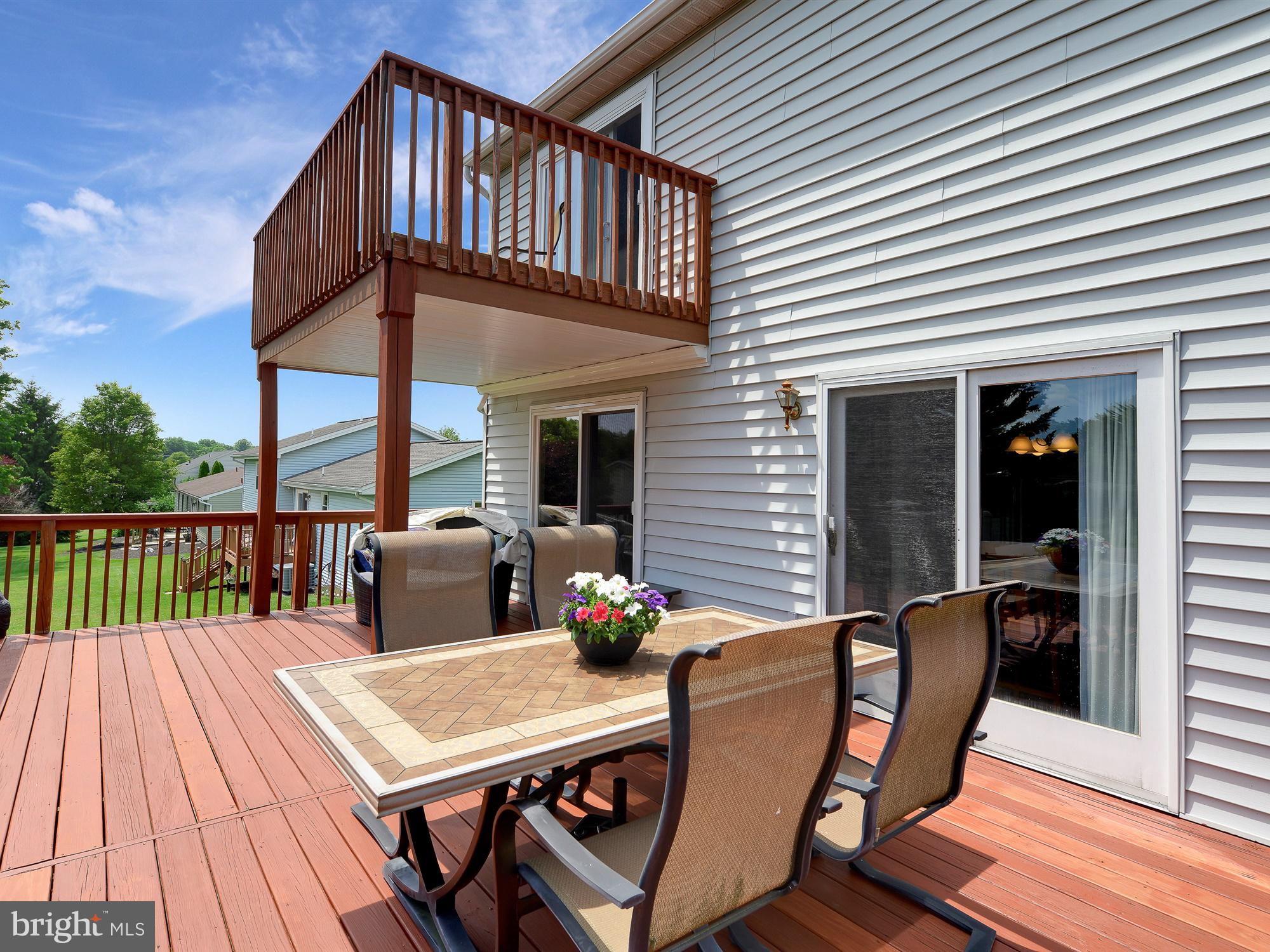 WOODRIDGE - Residential