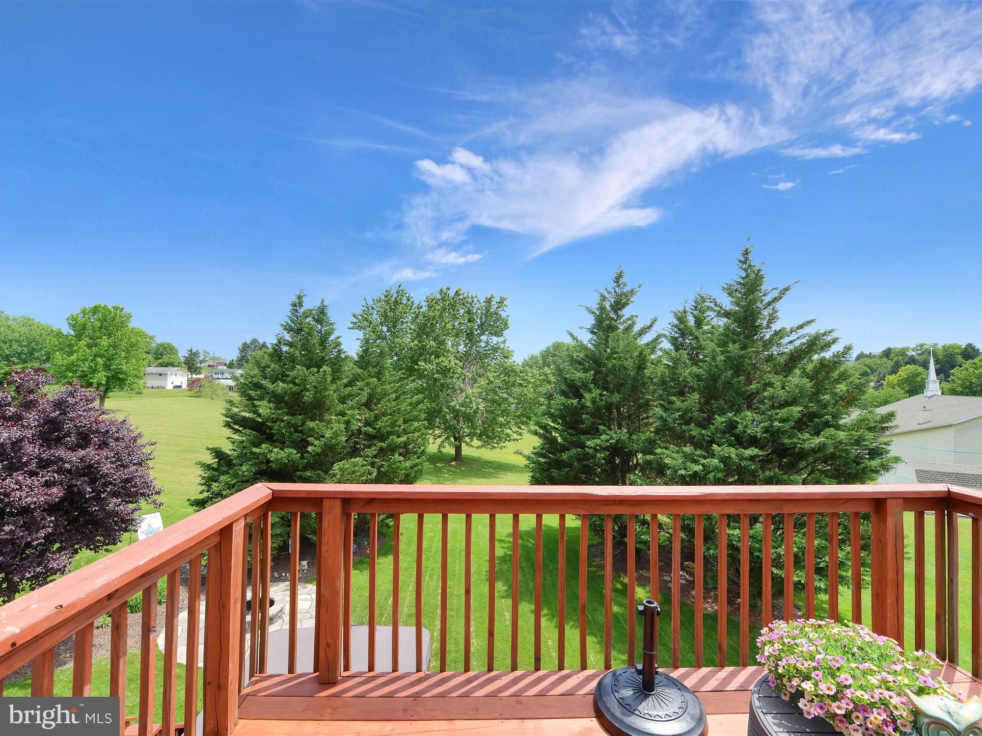 WOODRIDGE - Residential