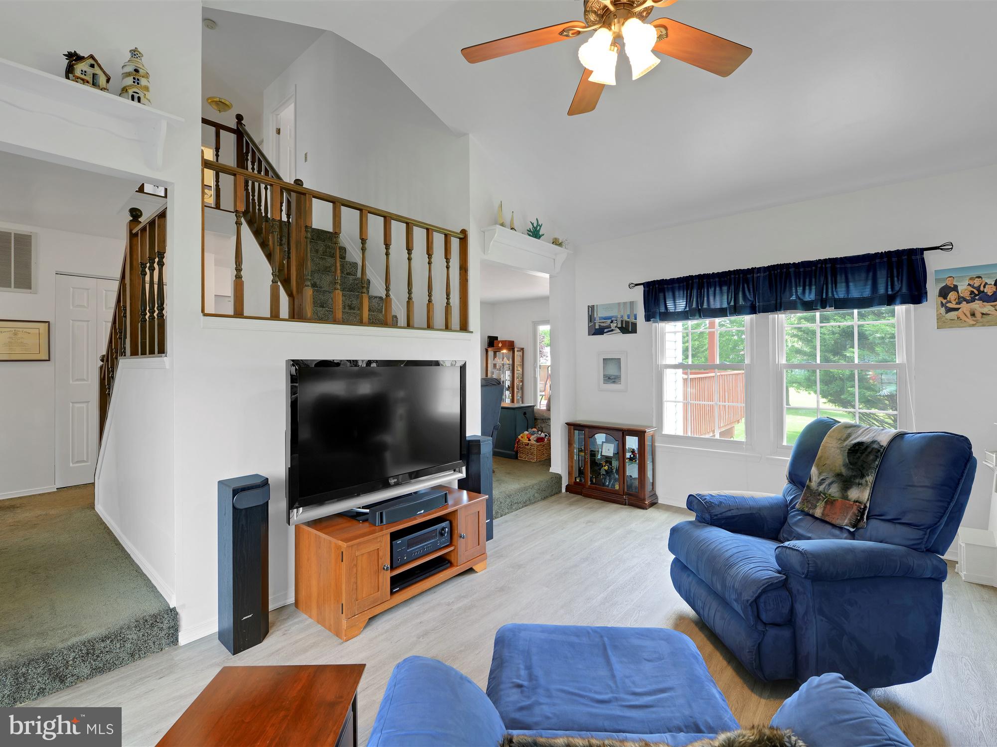 WOODRIDGE - Residential