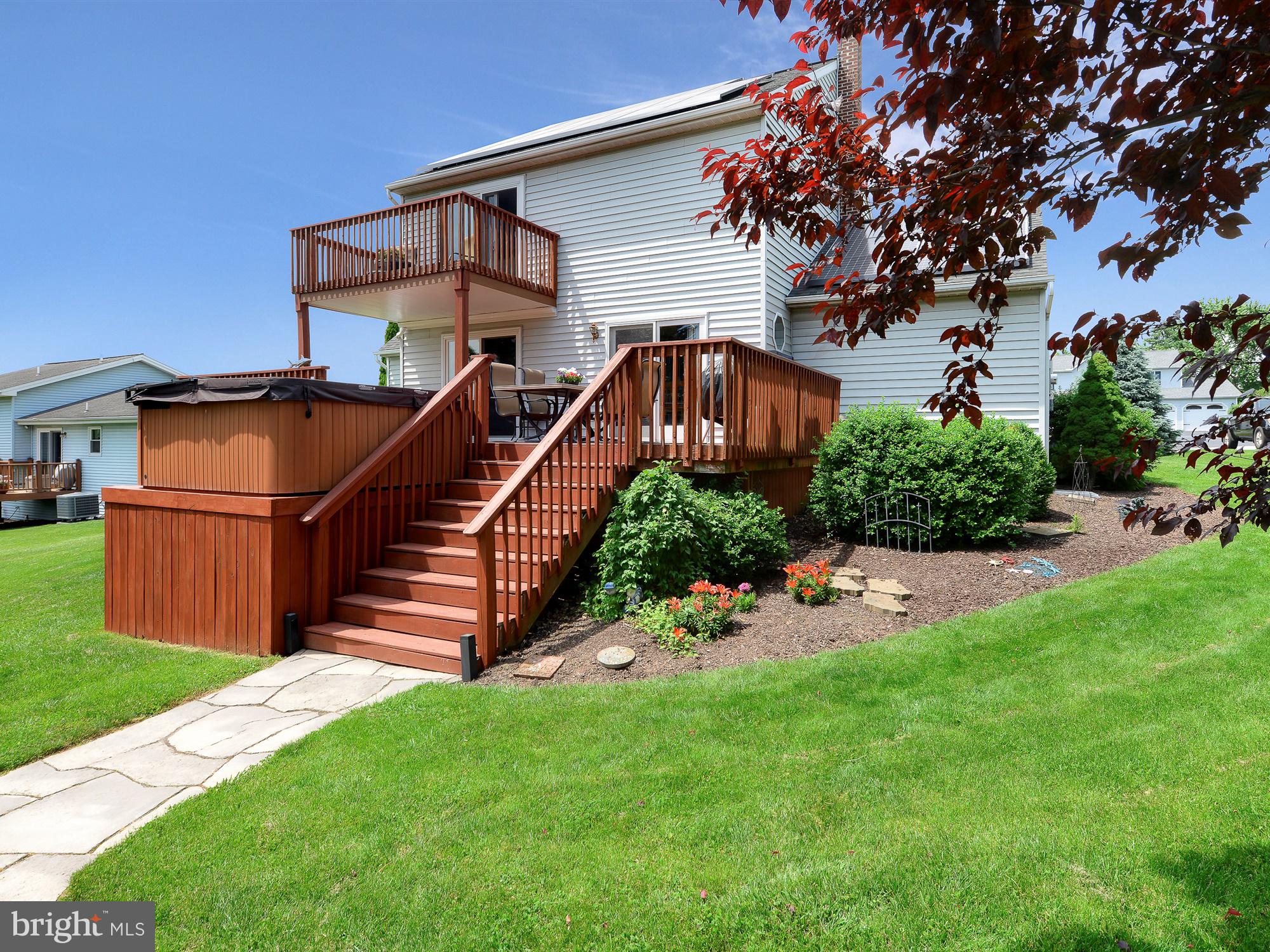 WOODRIDGE - Residential