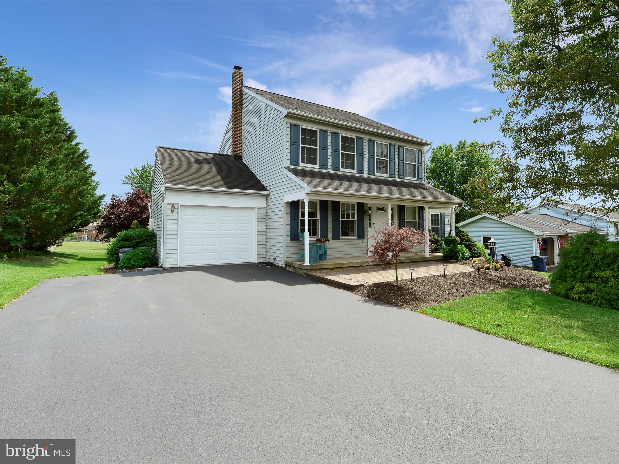 WOODRIDGE - Residential