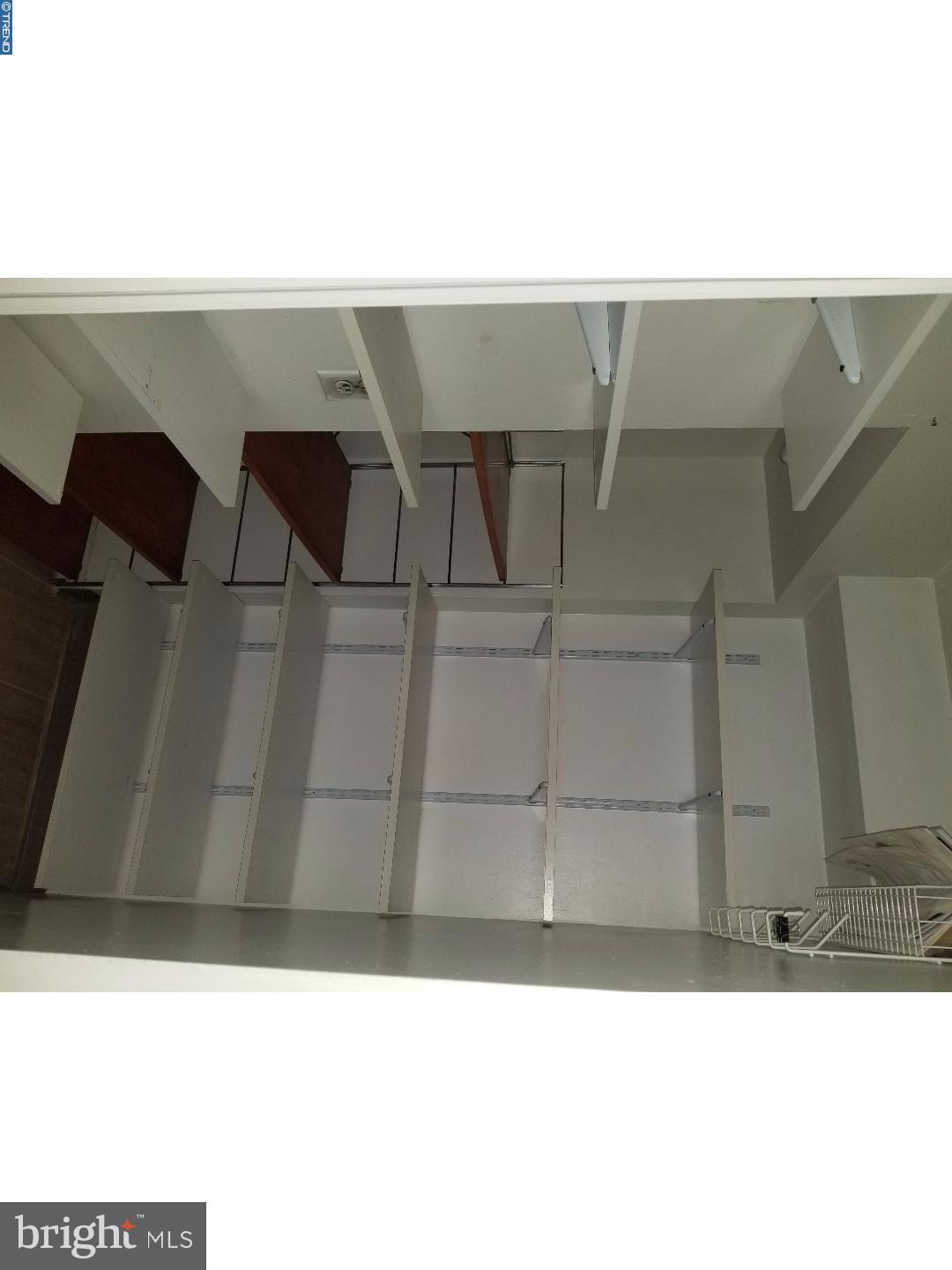 ART MUSEUM AREA - Residential Lease