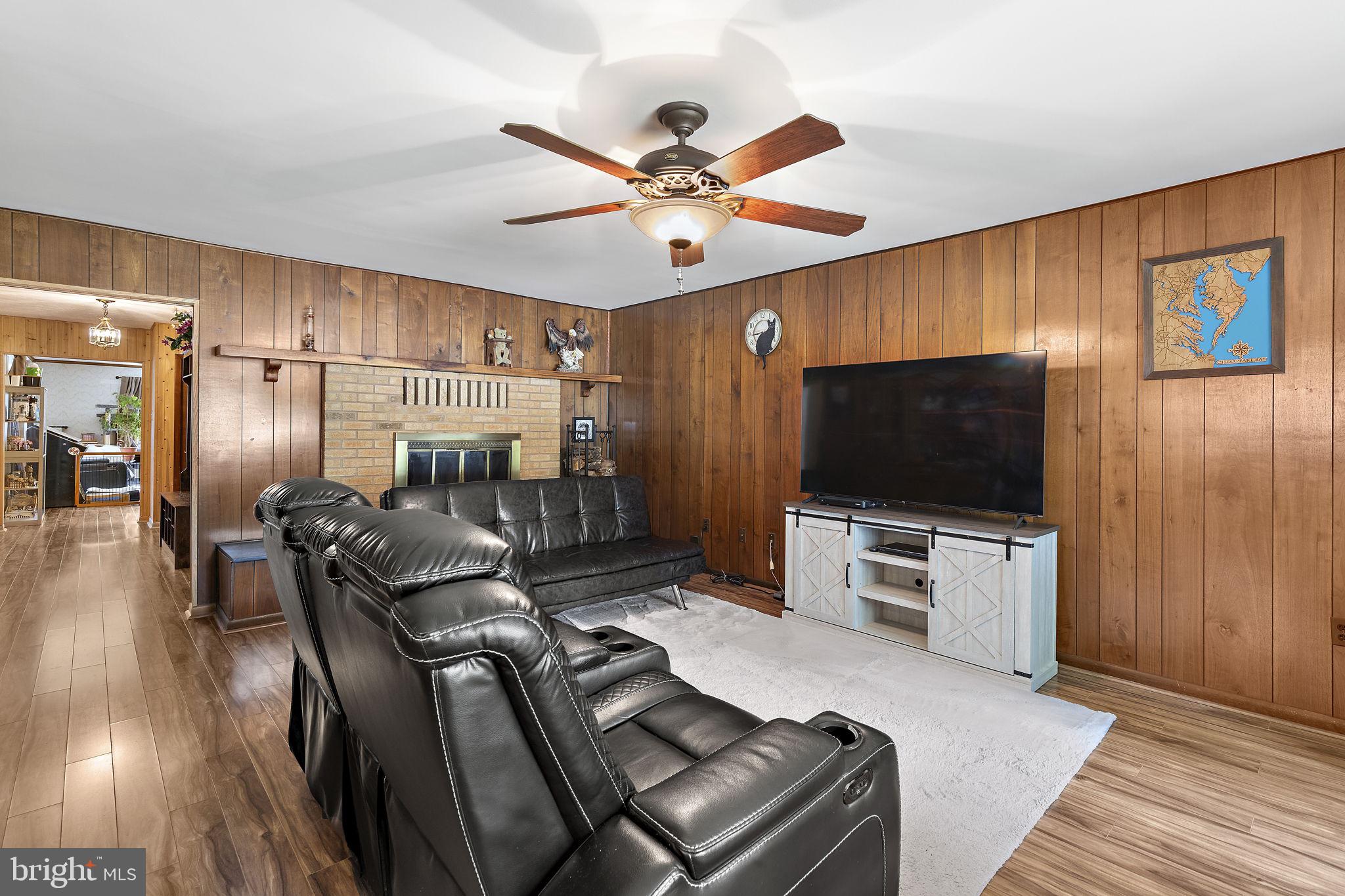 639 WESTWOOD DRIVE