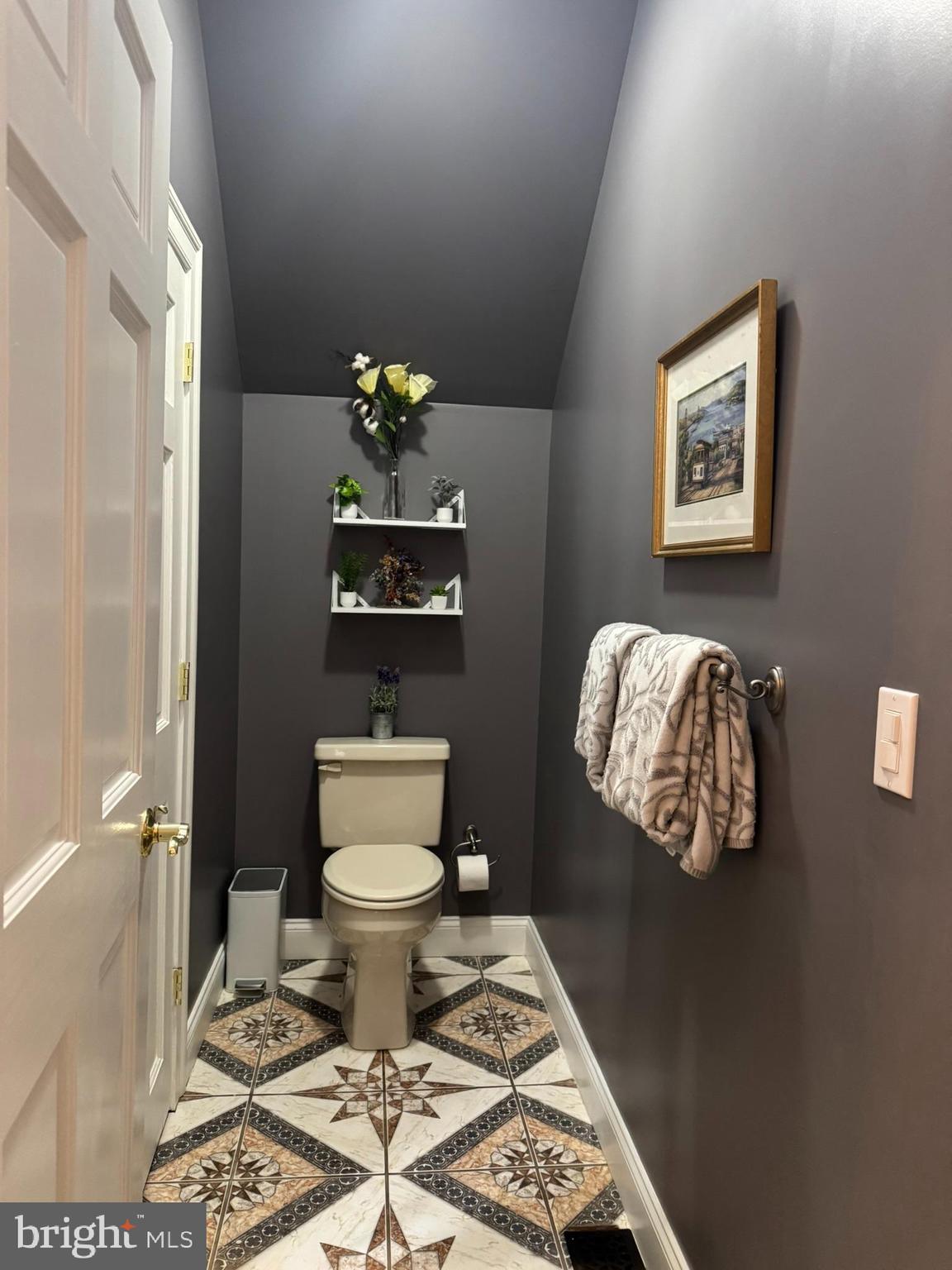 BOWLEYS QUARTERS - Residential