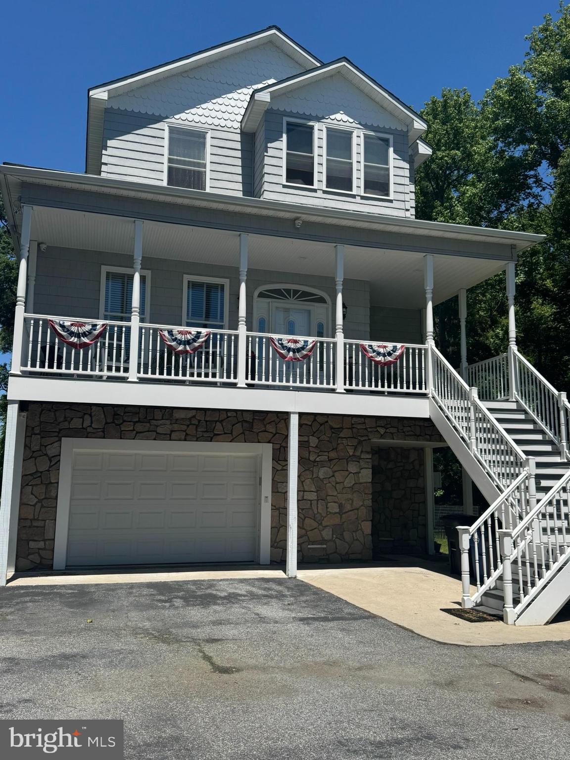 BOWLEYS QUARTERS - Residential