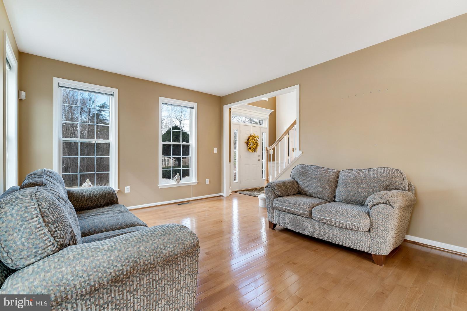 FOX CHASE - Residential