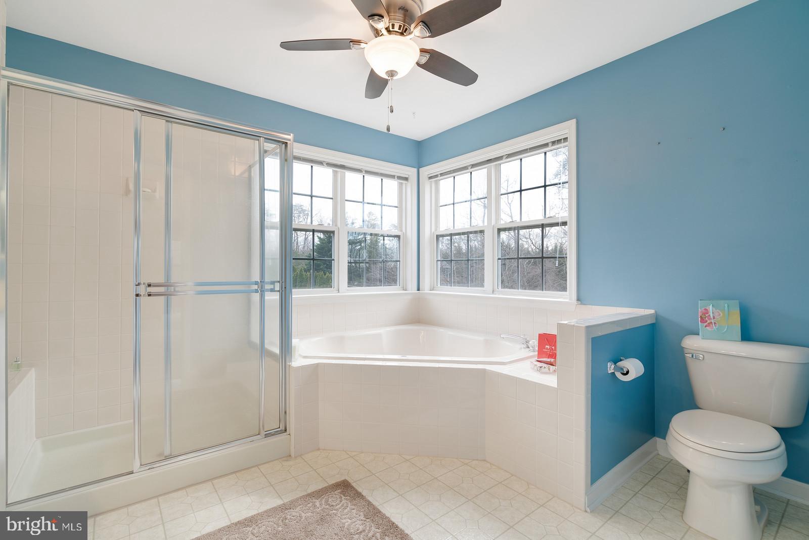 FOX CHASE - Residential