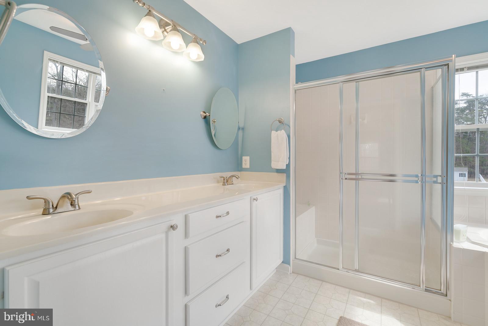 FOX CHASE - Residential