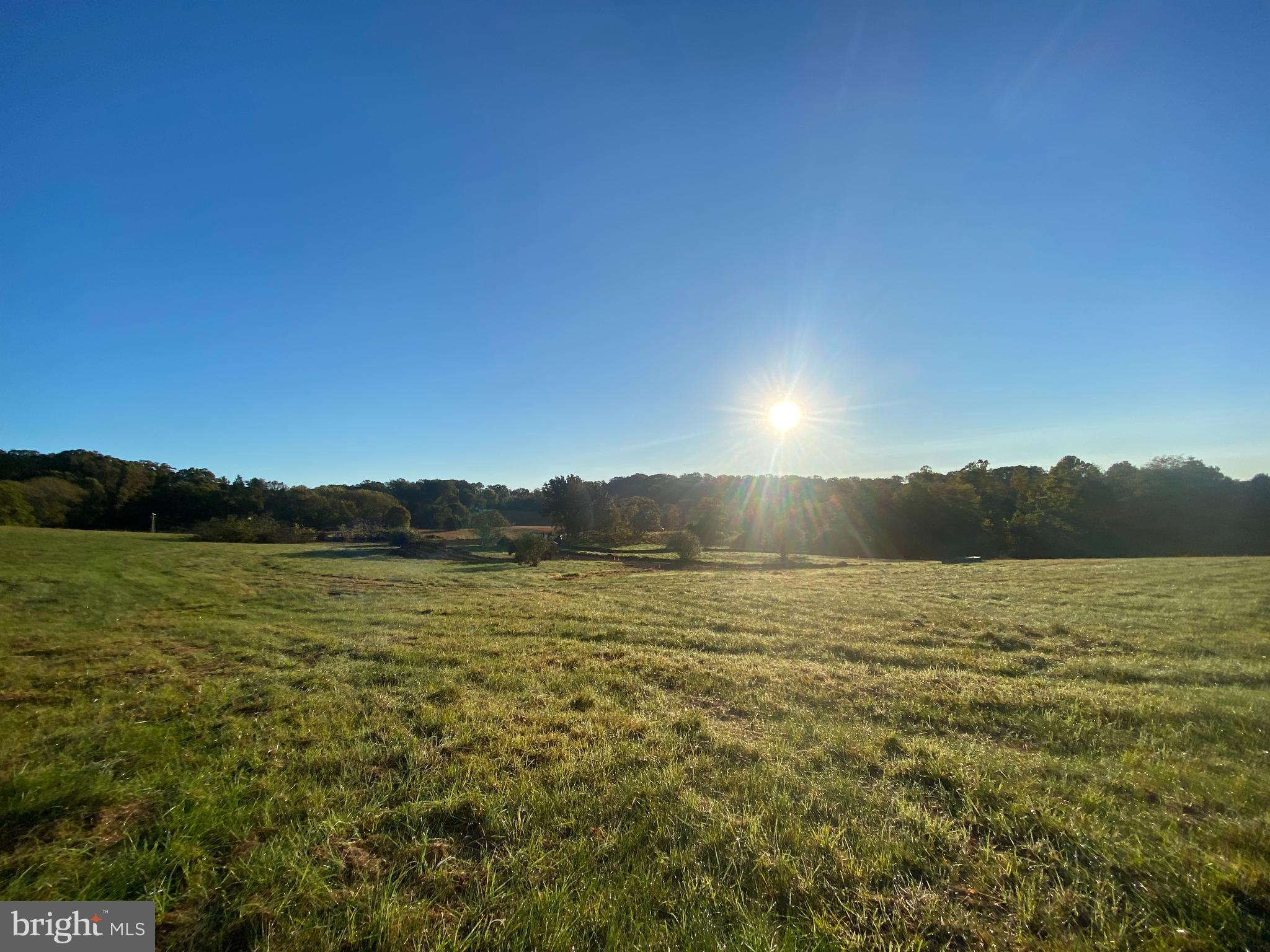 HUNTING HILLS - Residential