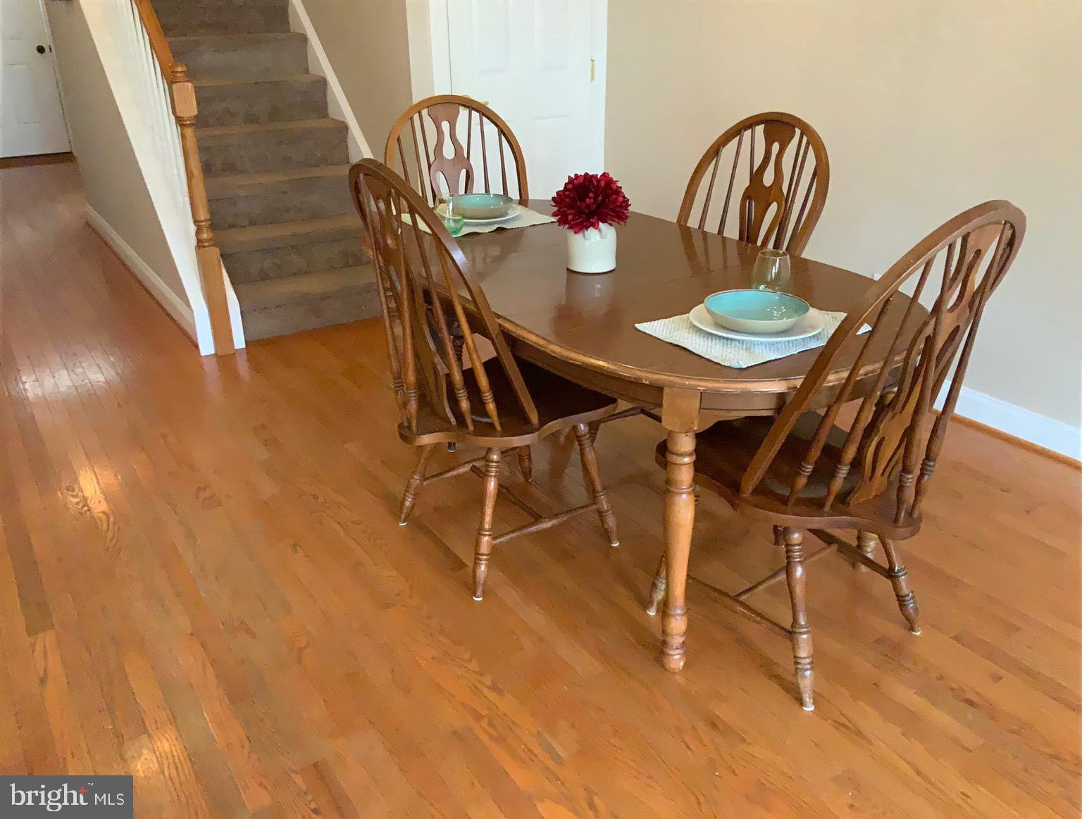 MEADOW BROOK - Residential