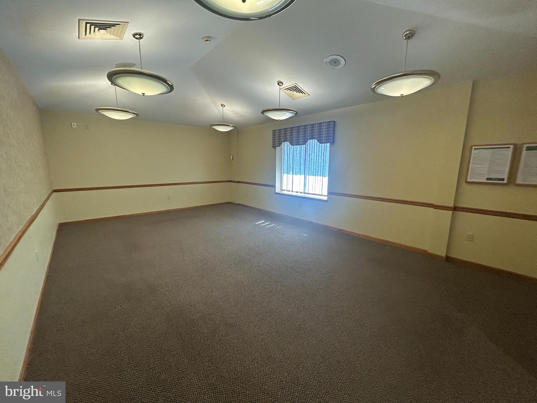 543 N SHIPLEY STREET A/B