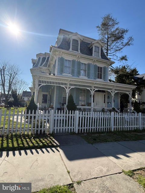 Homes For Sale - 104 East Avenue<br/> BRIDGETON, NJ 08302