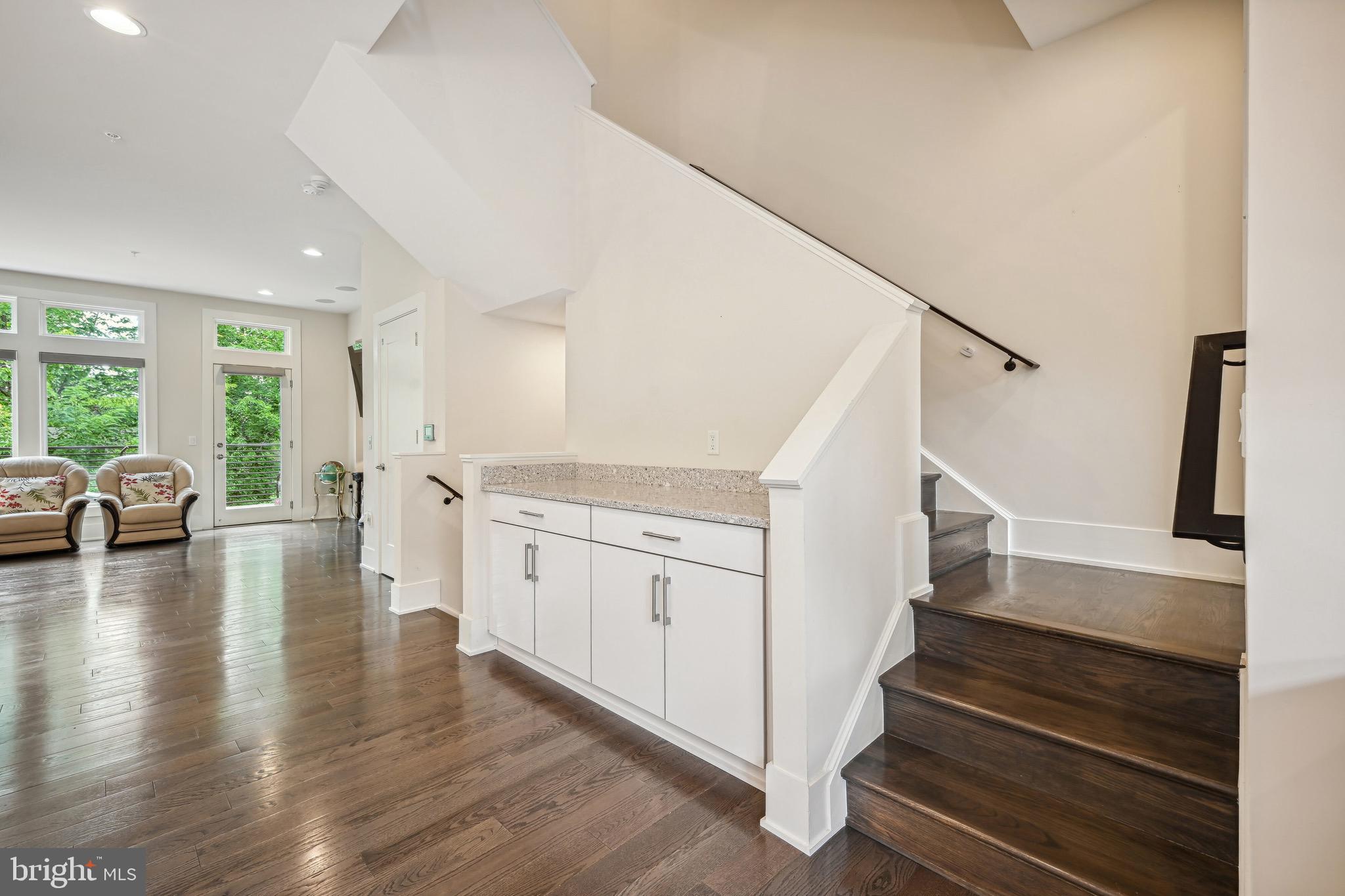 GROSVENOR HEIGHTS - Residential Lease