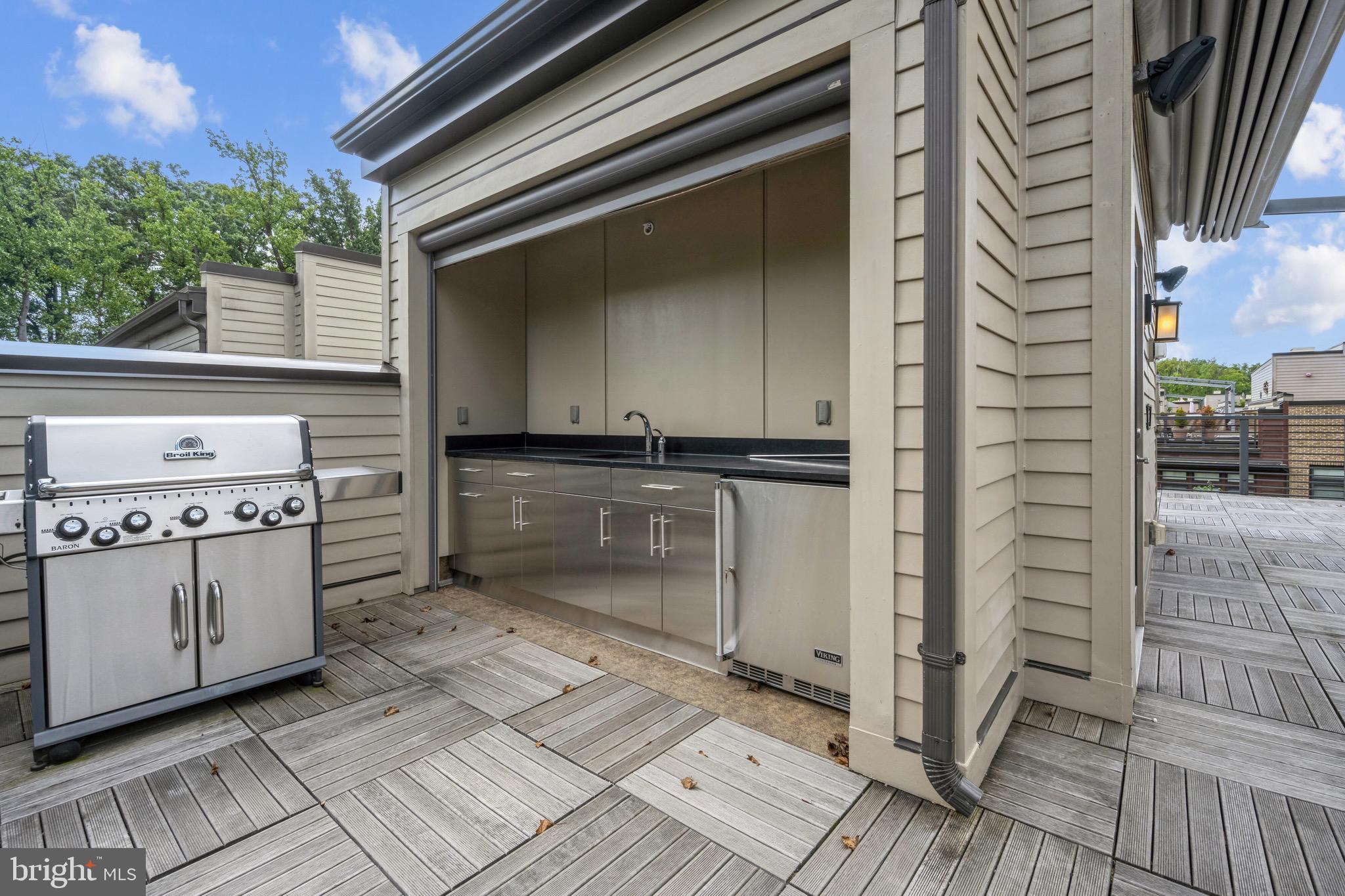 GROSVENOR HEIGHTS - Residential Lease