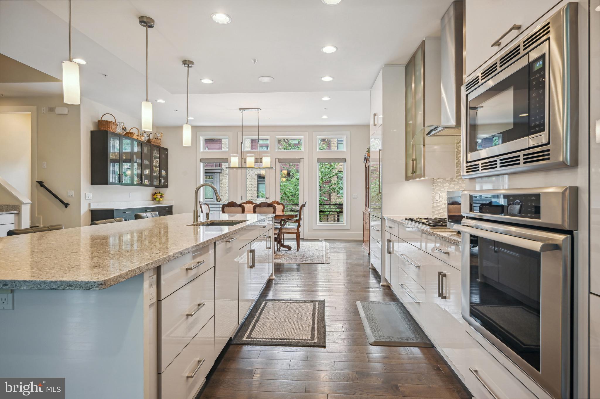 GROSVENOR HEIGHTS - Residential Lease