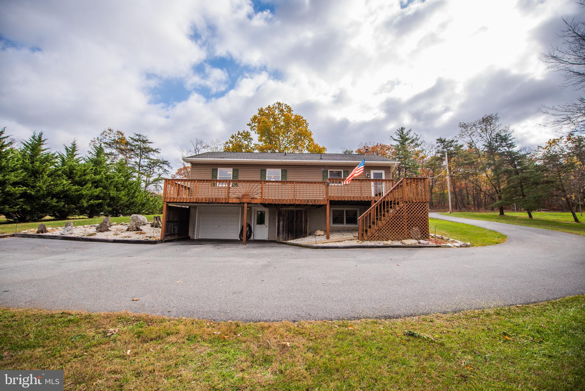 SEELY PINE ACRES - Residential