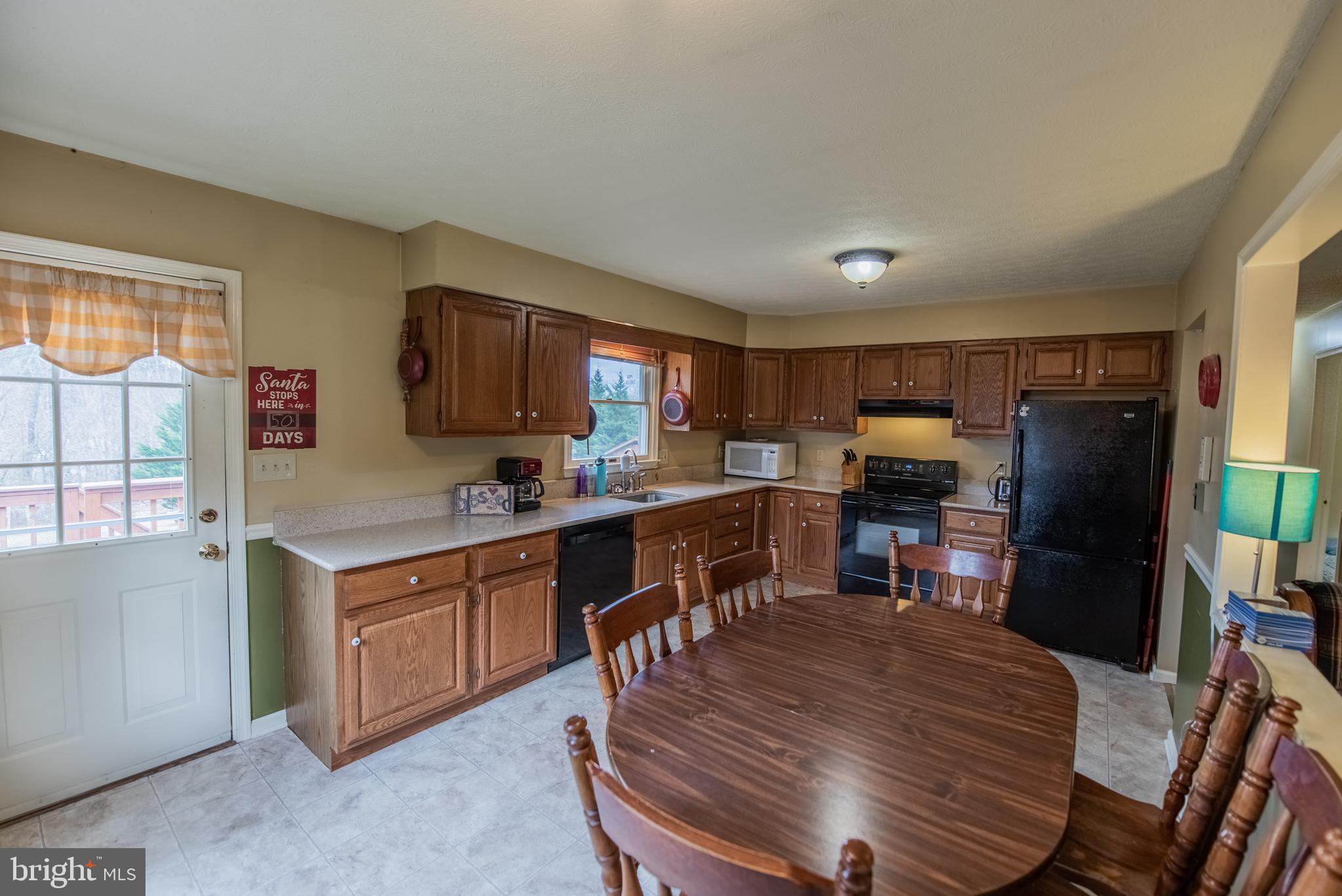 SEELY PINE ACRES - Residential