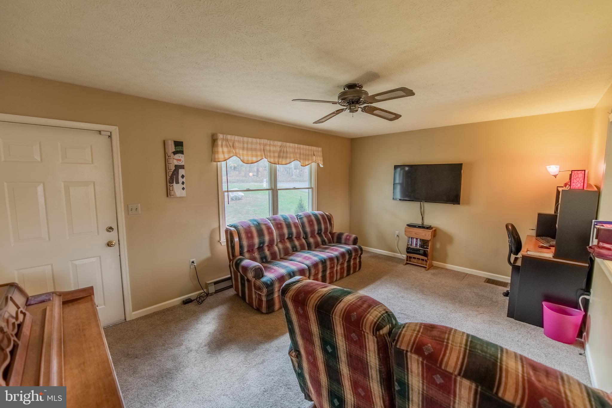 SEELY PINE ACRES - Residential