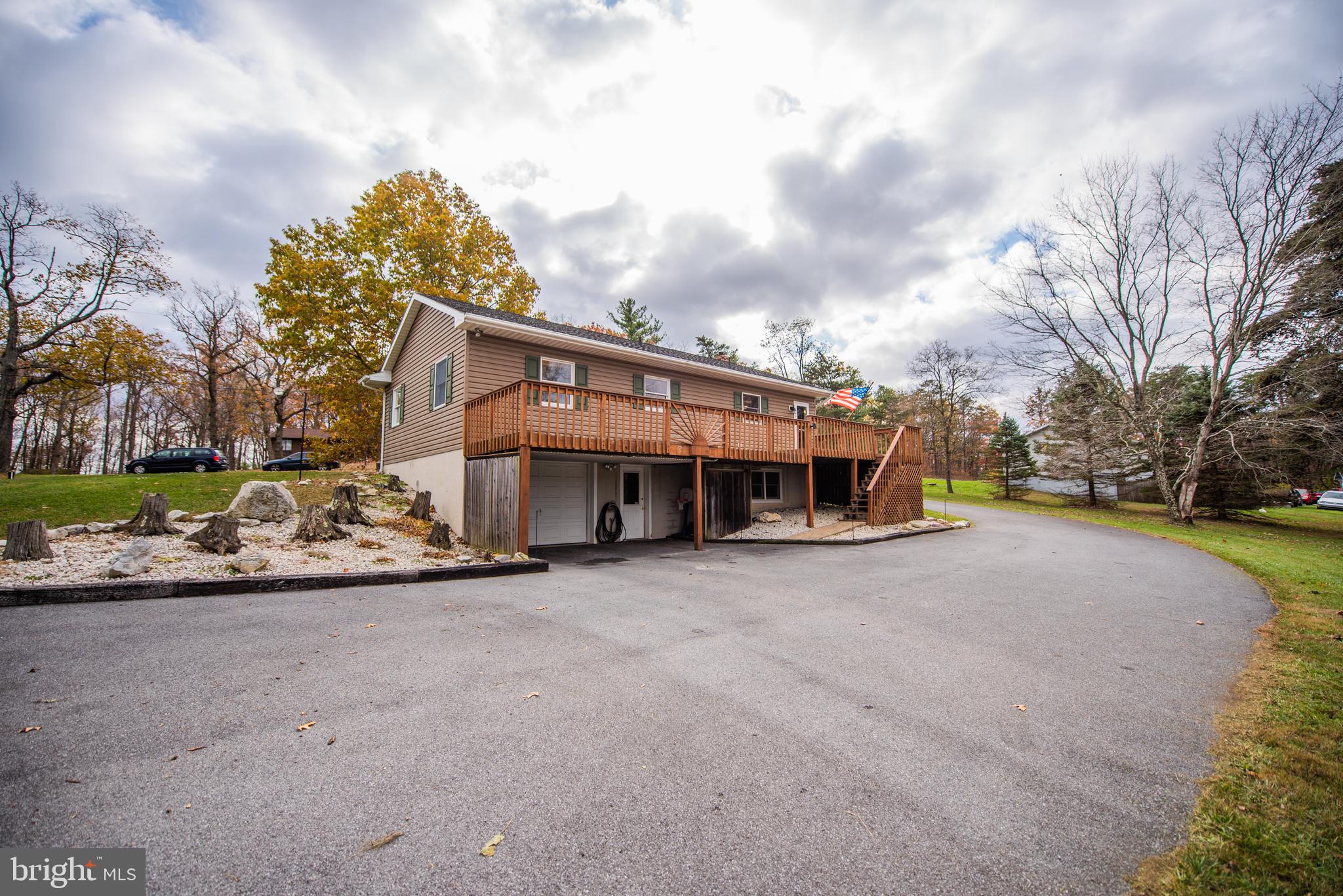 SEELY PINE ACRES - Residential