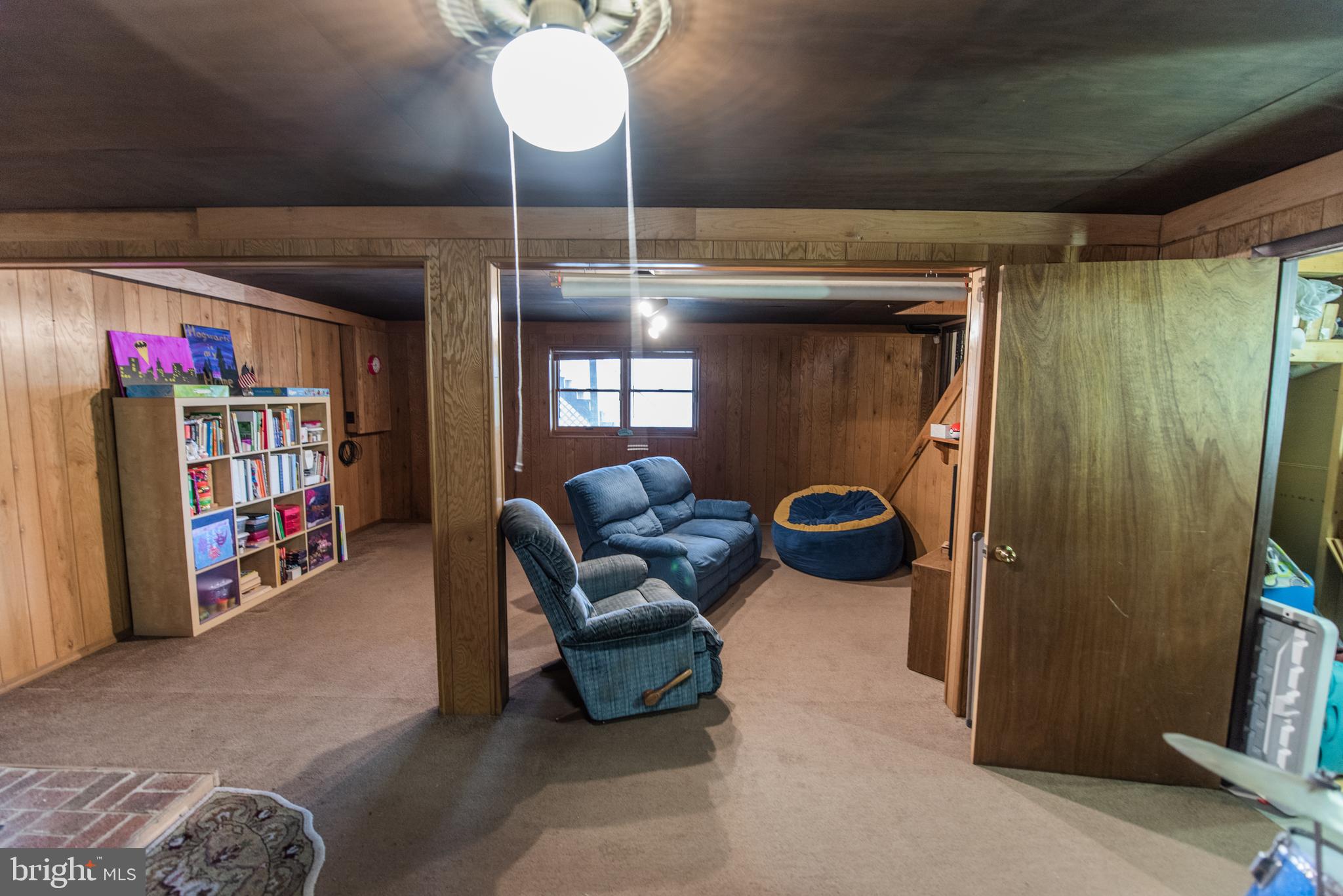 SEELY PINE ACRES - Residential