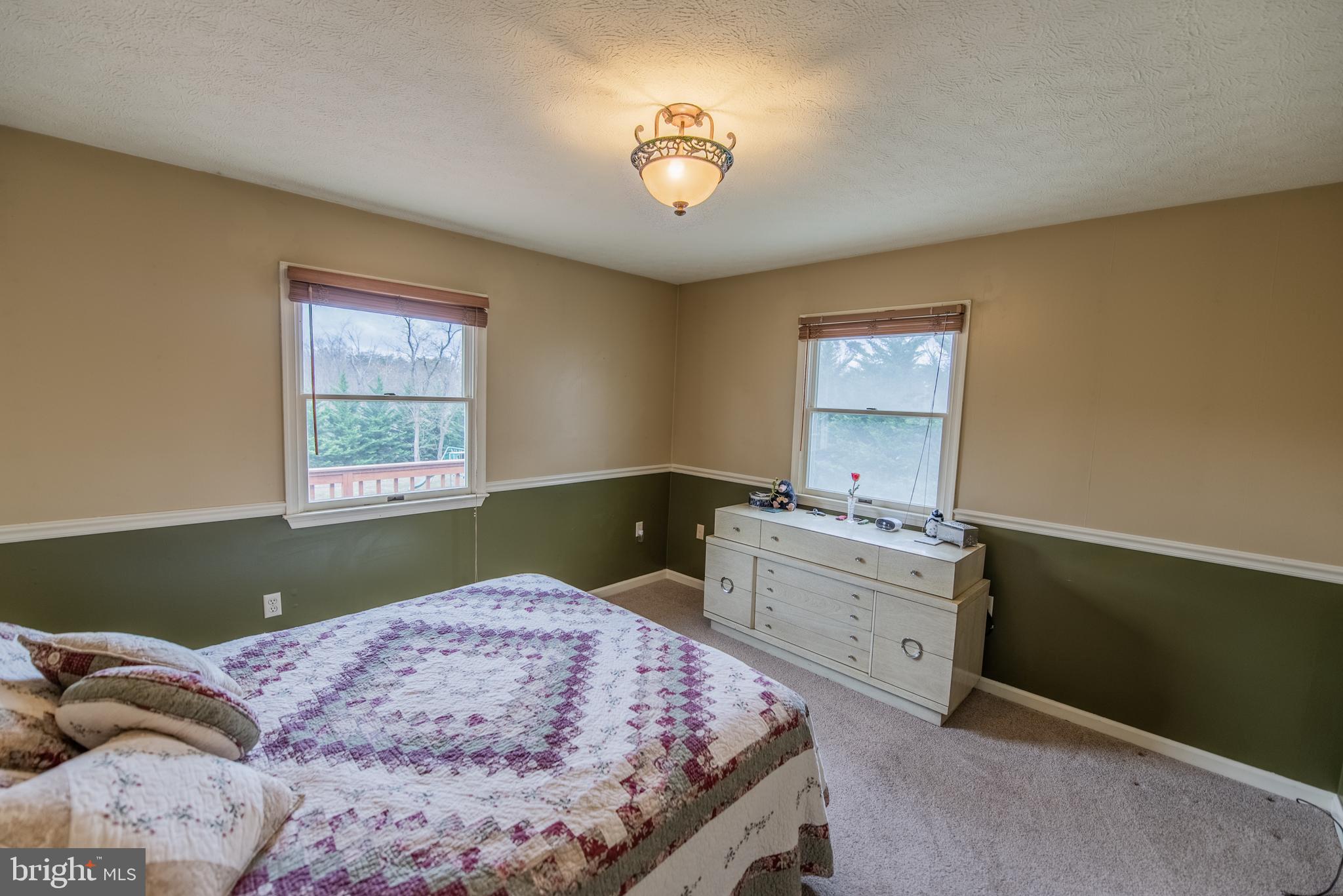 SEELY PINE ACRES - Residential