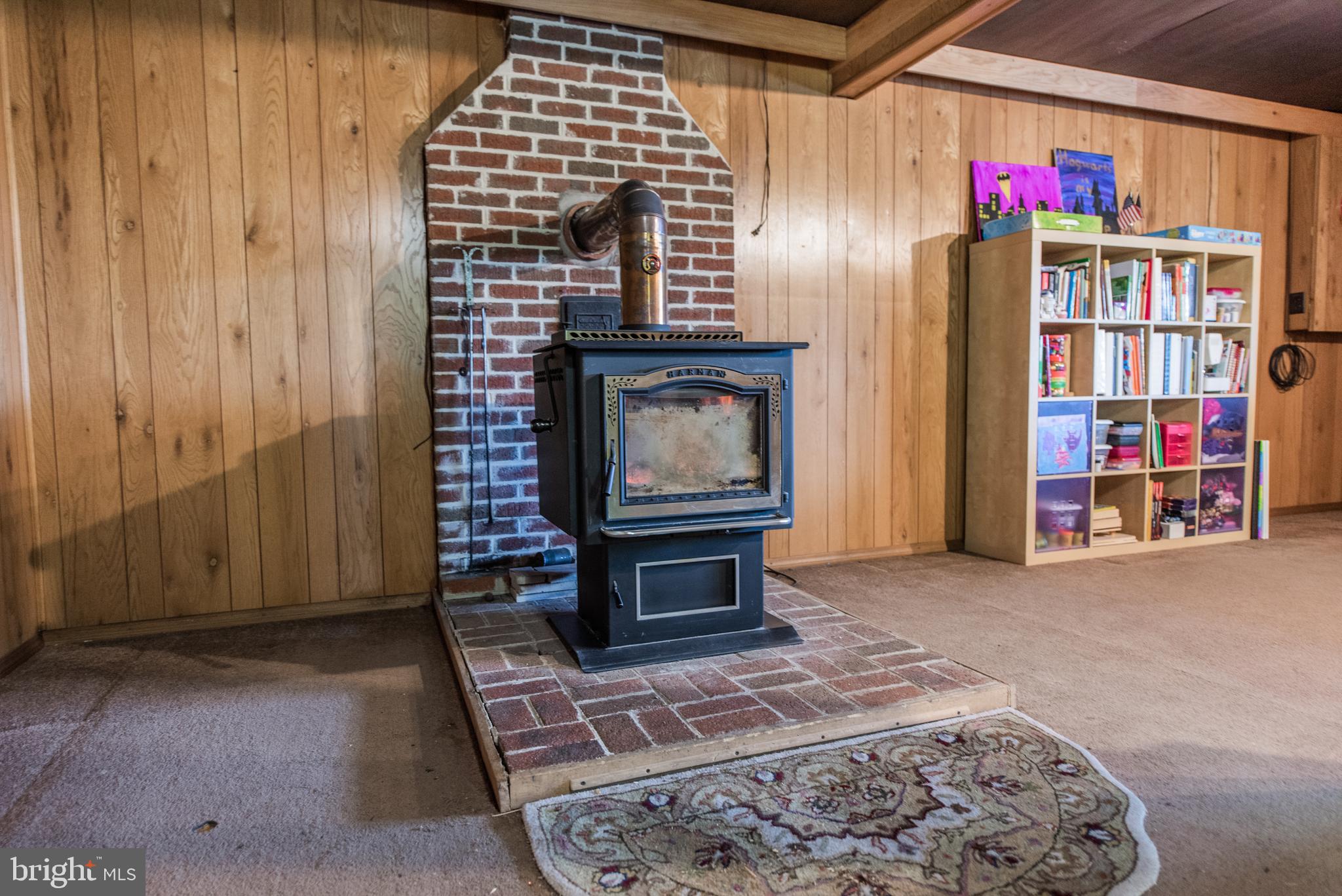 SEELY PINE ACRES - Residential