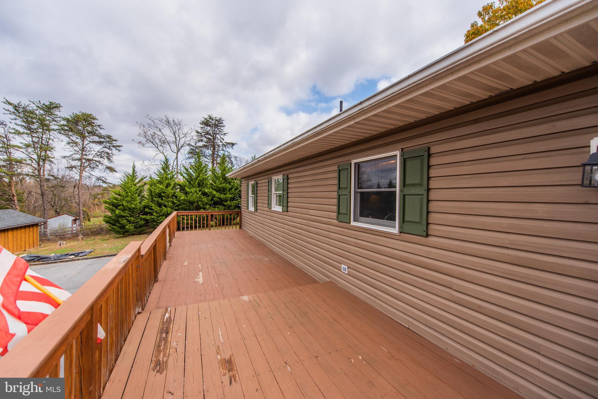 SEELY PINE ACRES - Residential