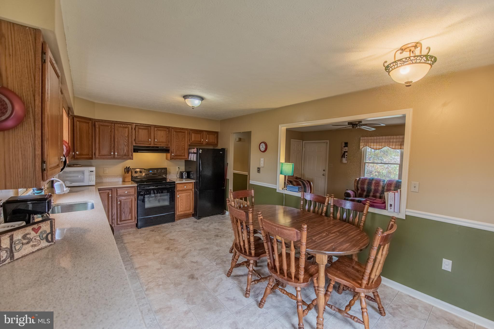 SEELY PINE ACRES - Residential